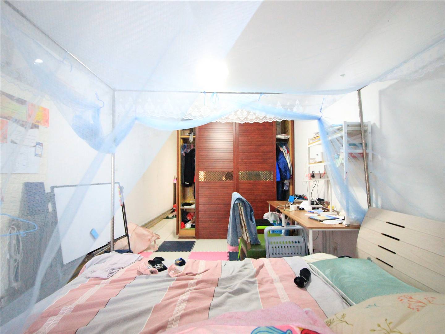 纬三路单位宿舍