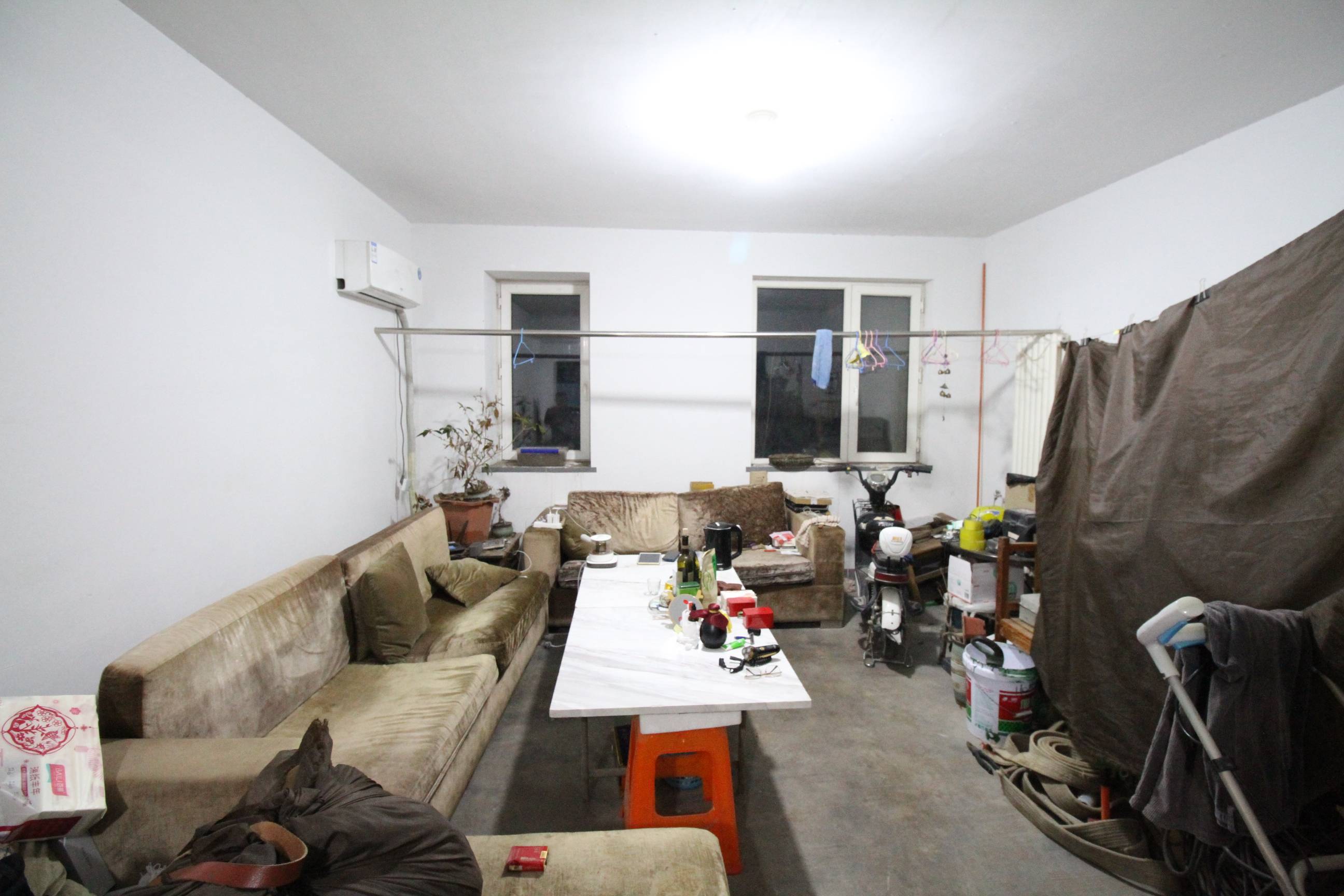  重汽翡翠东郡 南北