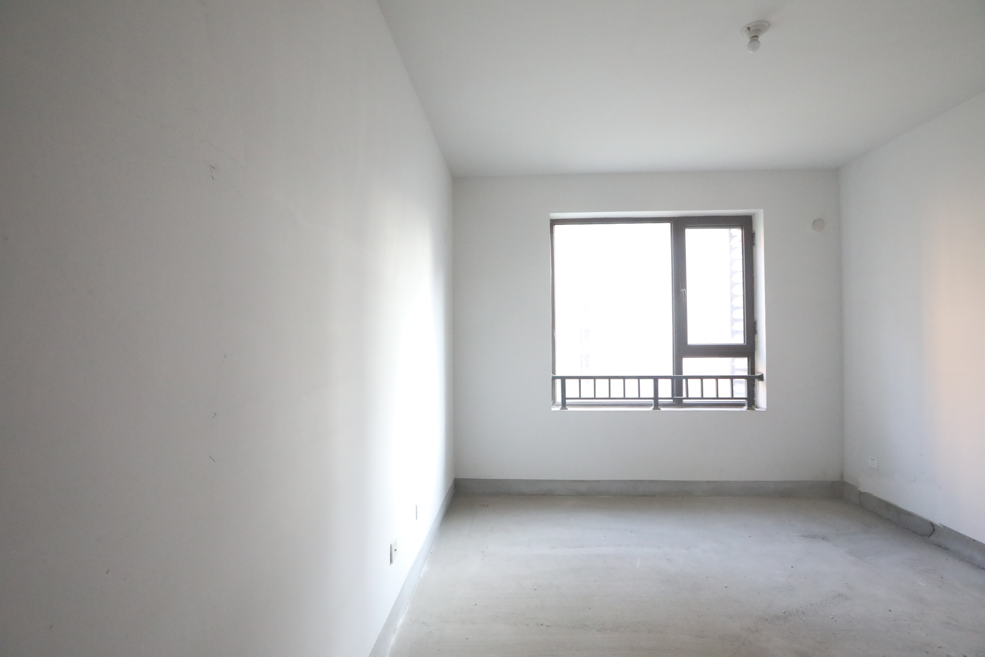 旭辉银盛泰金域蓝山