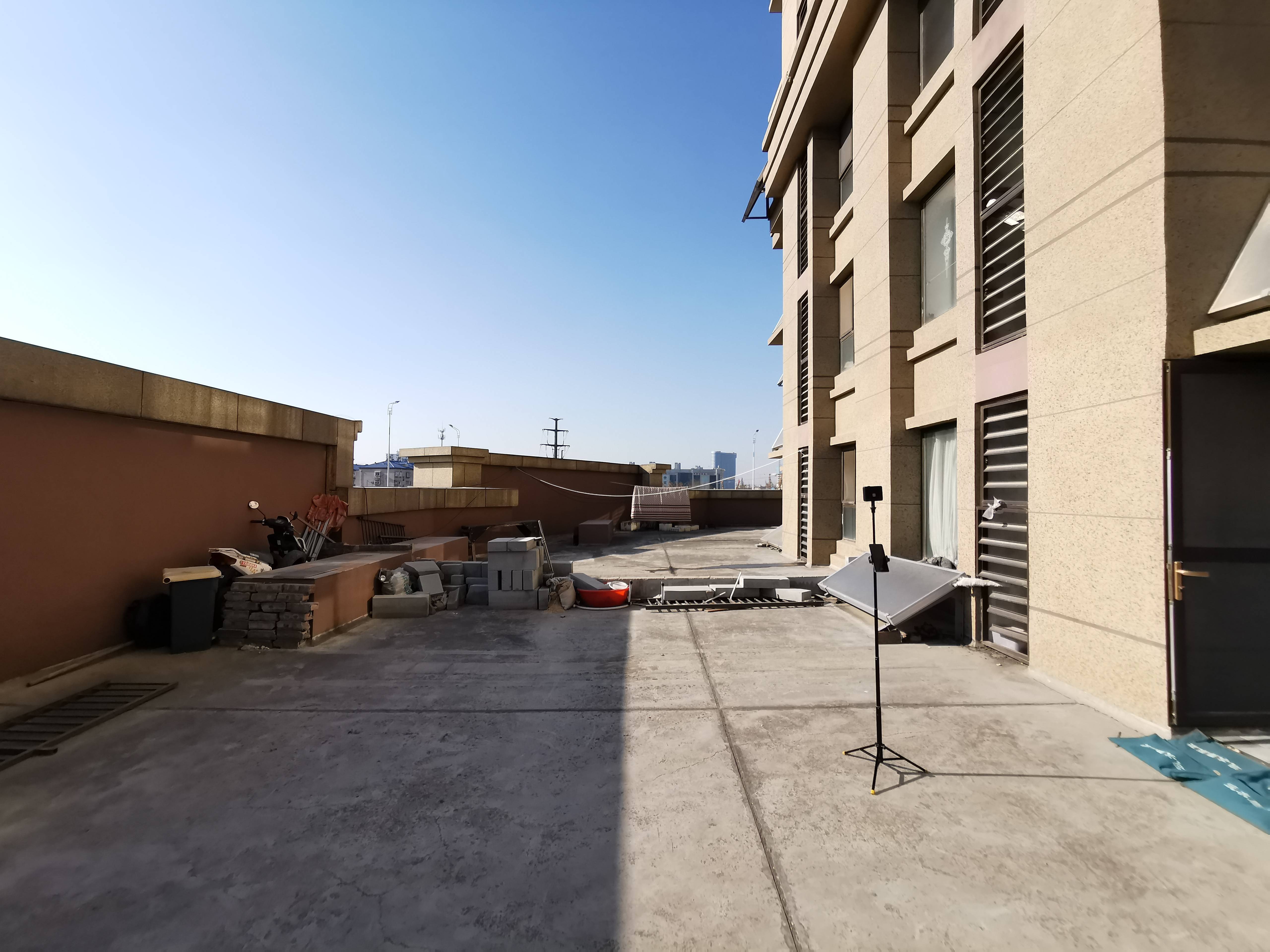 海尔云世界滟澜公馆花园