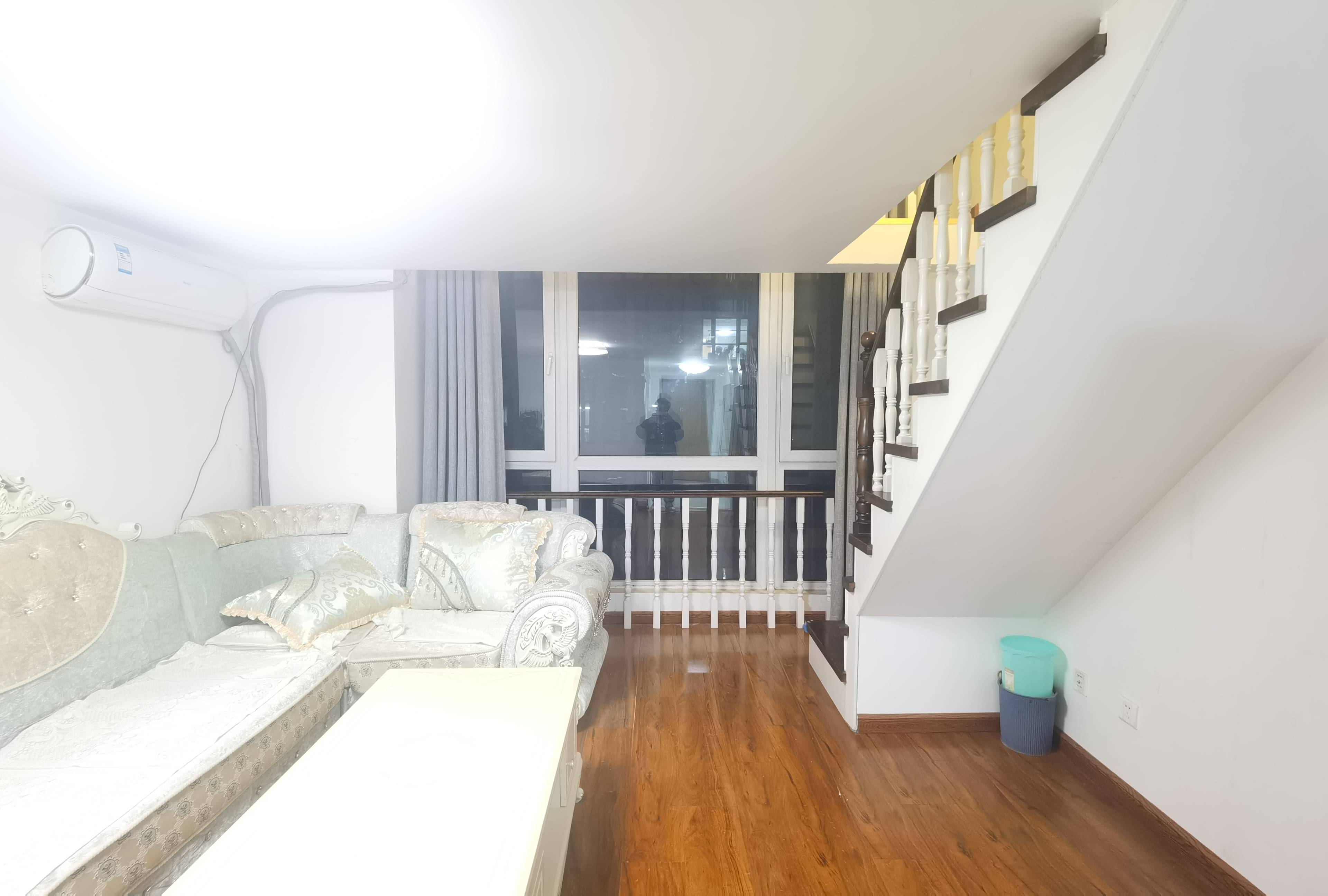  鑫苑鑫中心 南北