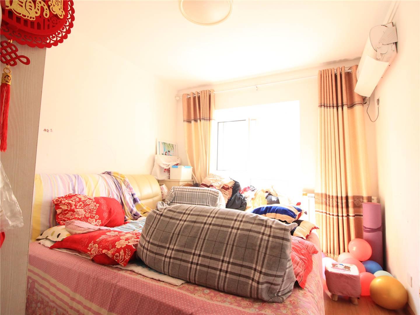 绿地新里梵尔赛公馆