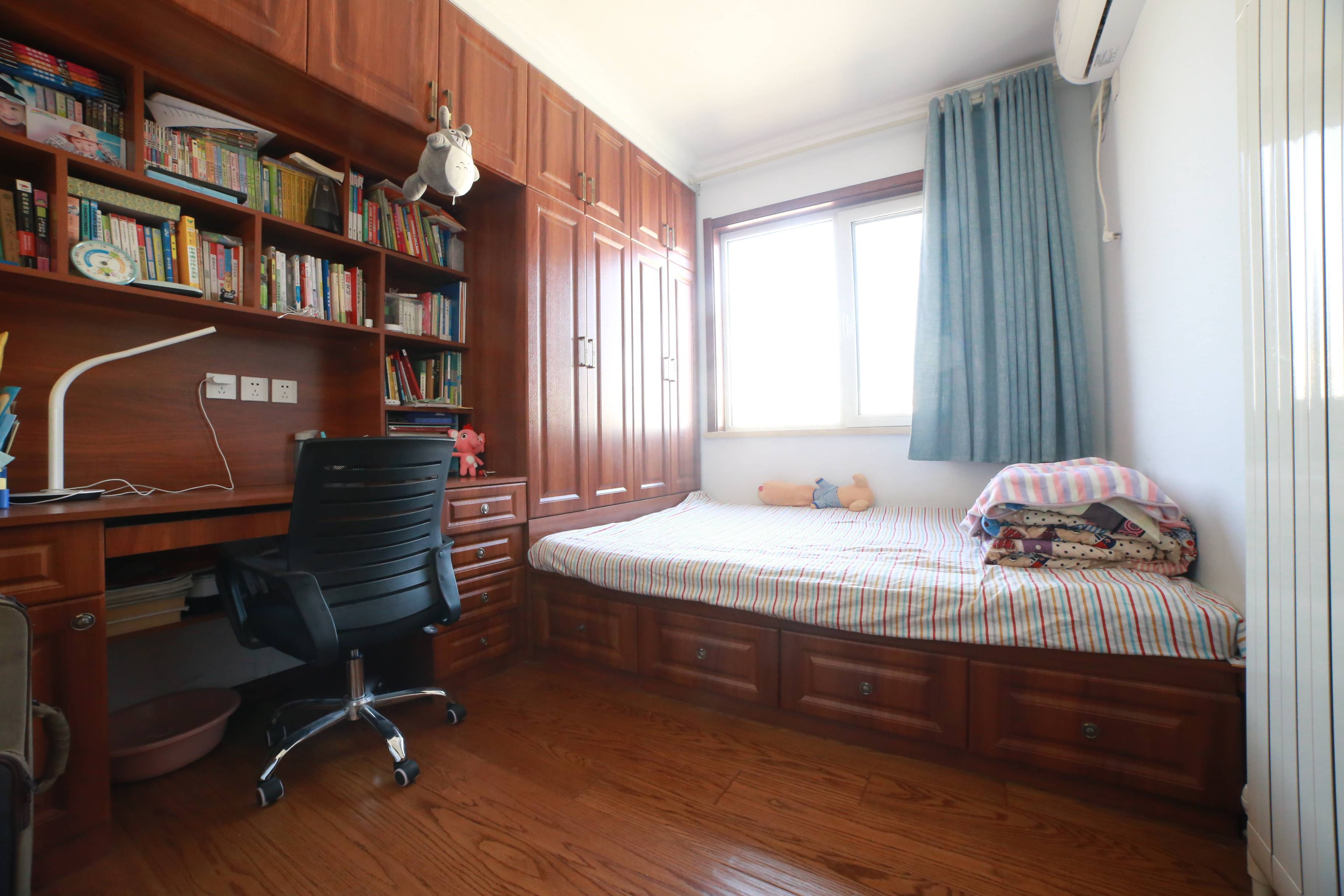 绿地新里香榭丽公馆