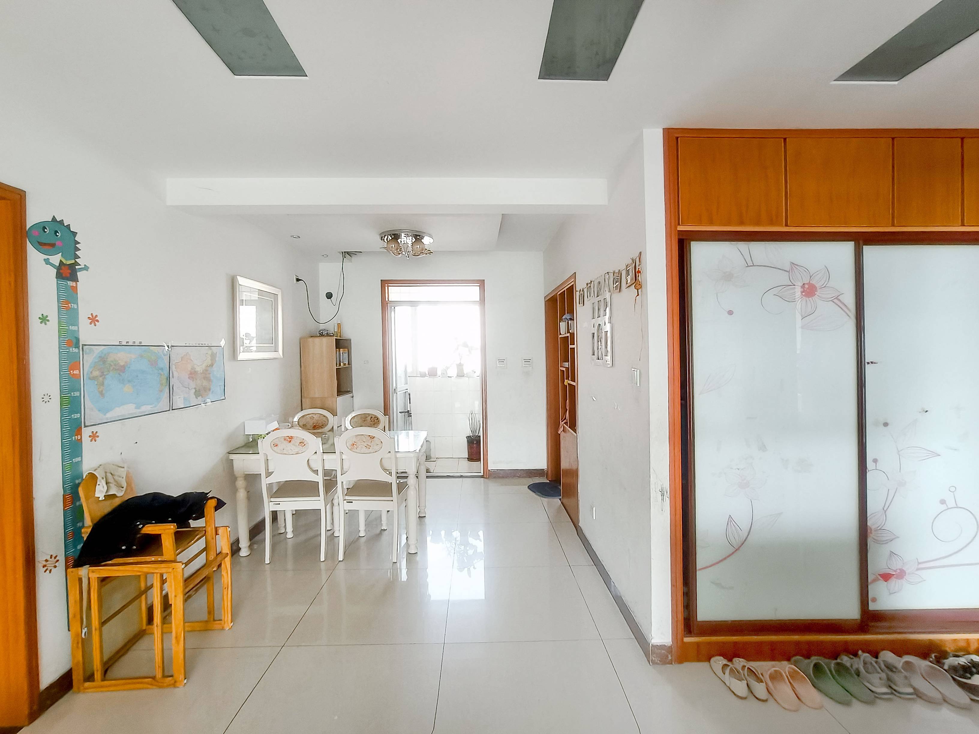 天鸿万象新天四区