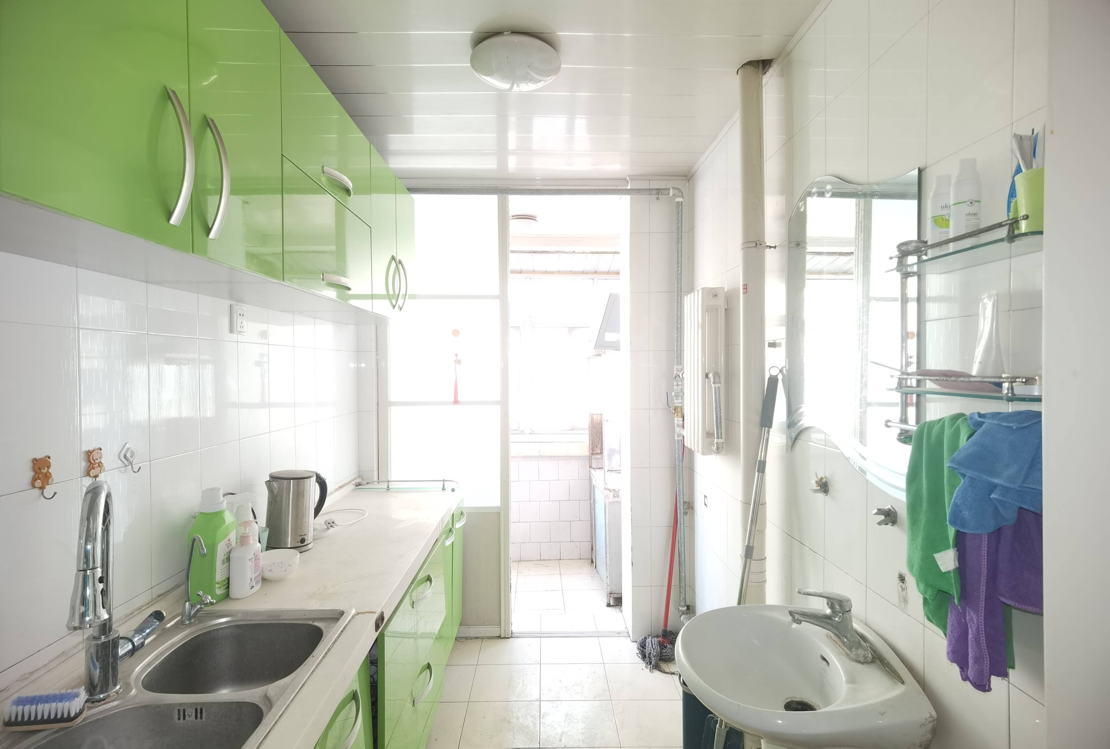 洪家楼南路15号院