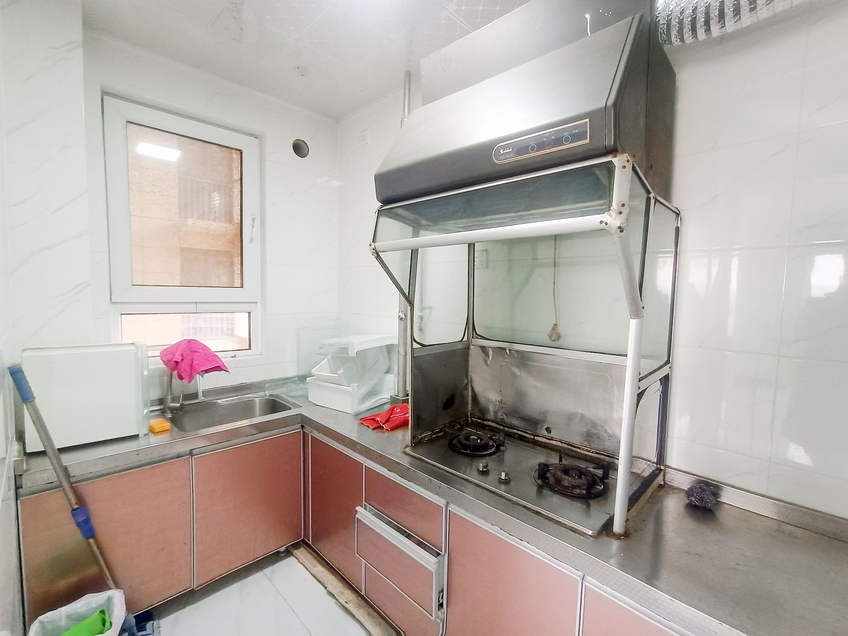 天鸿万象新天万卷府