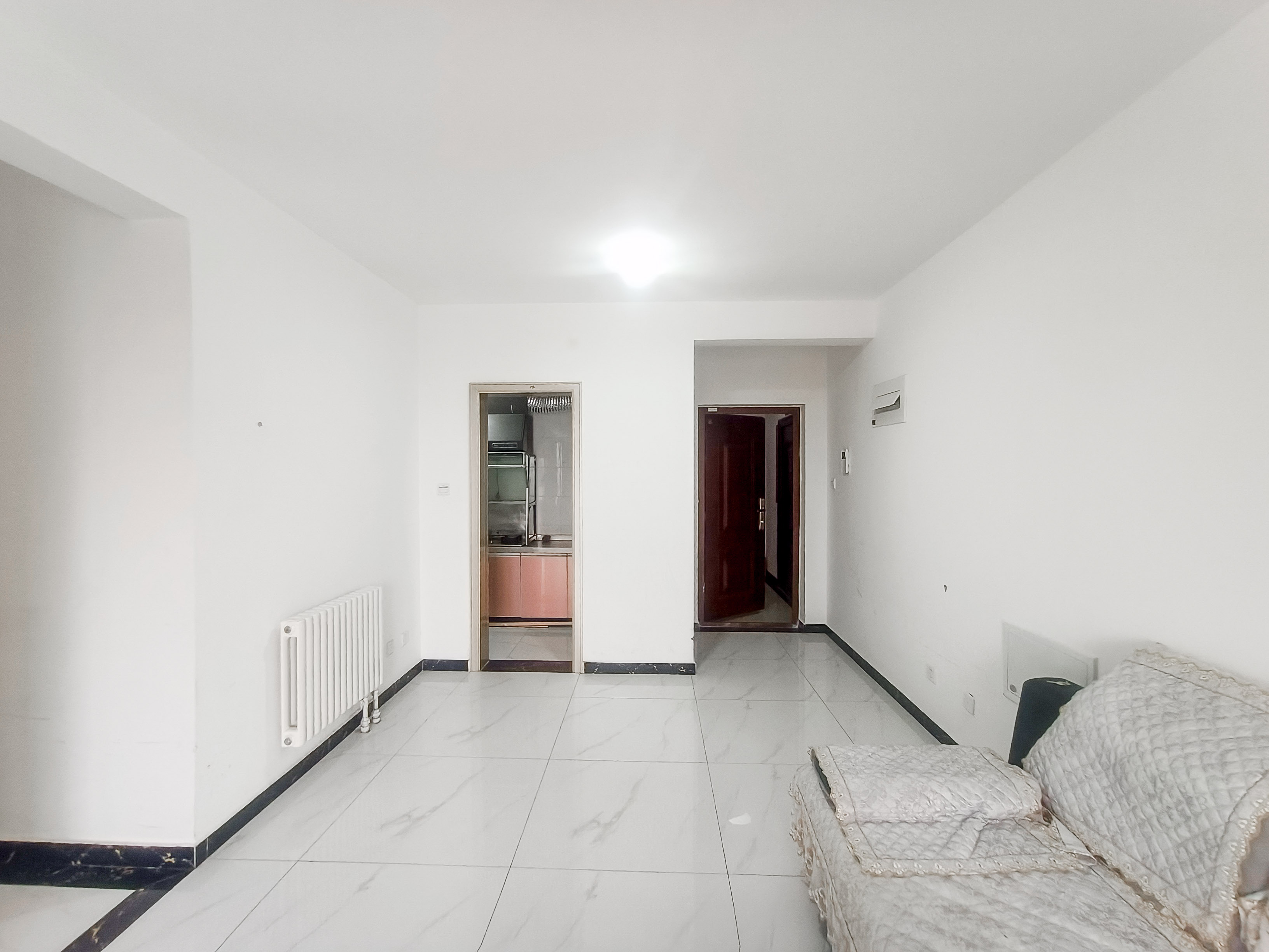 天鸿万象新天万卷府