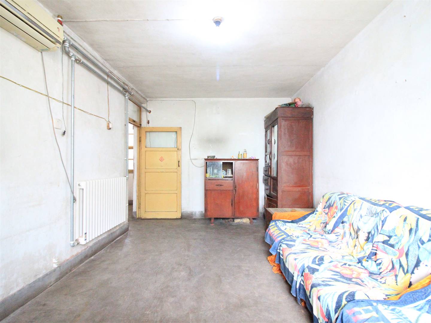 经六路单位宿舍