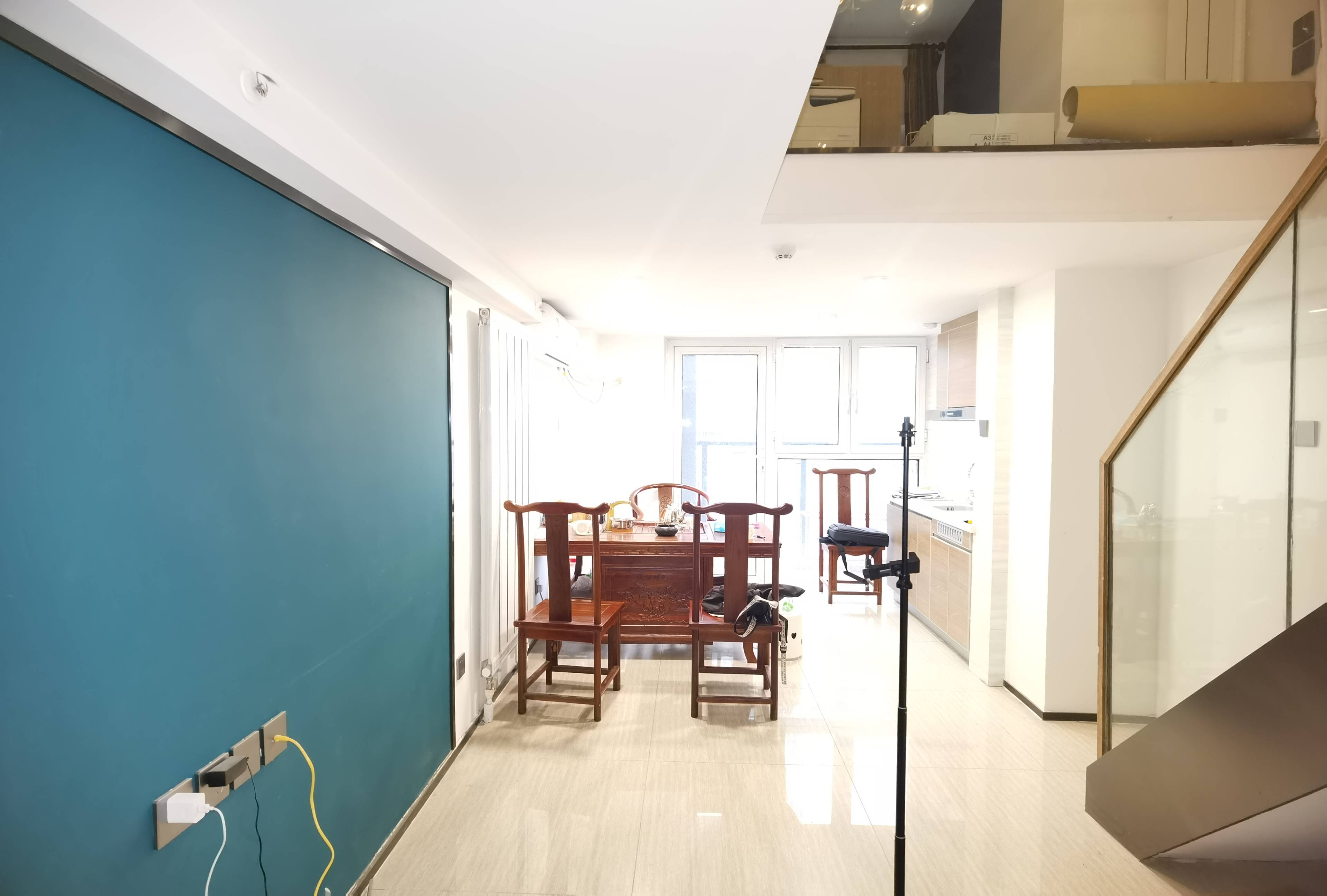  精装好房 家具齐全 交通便利