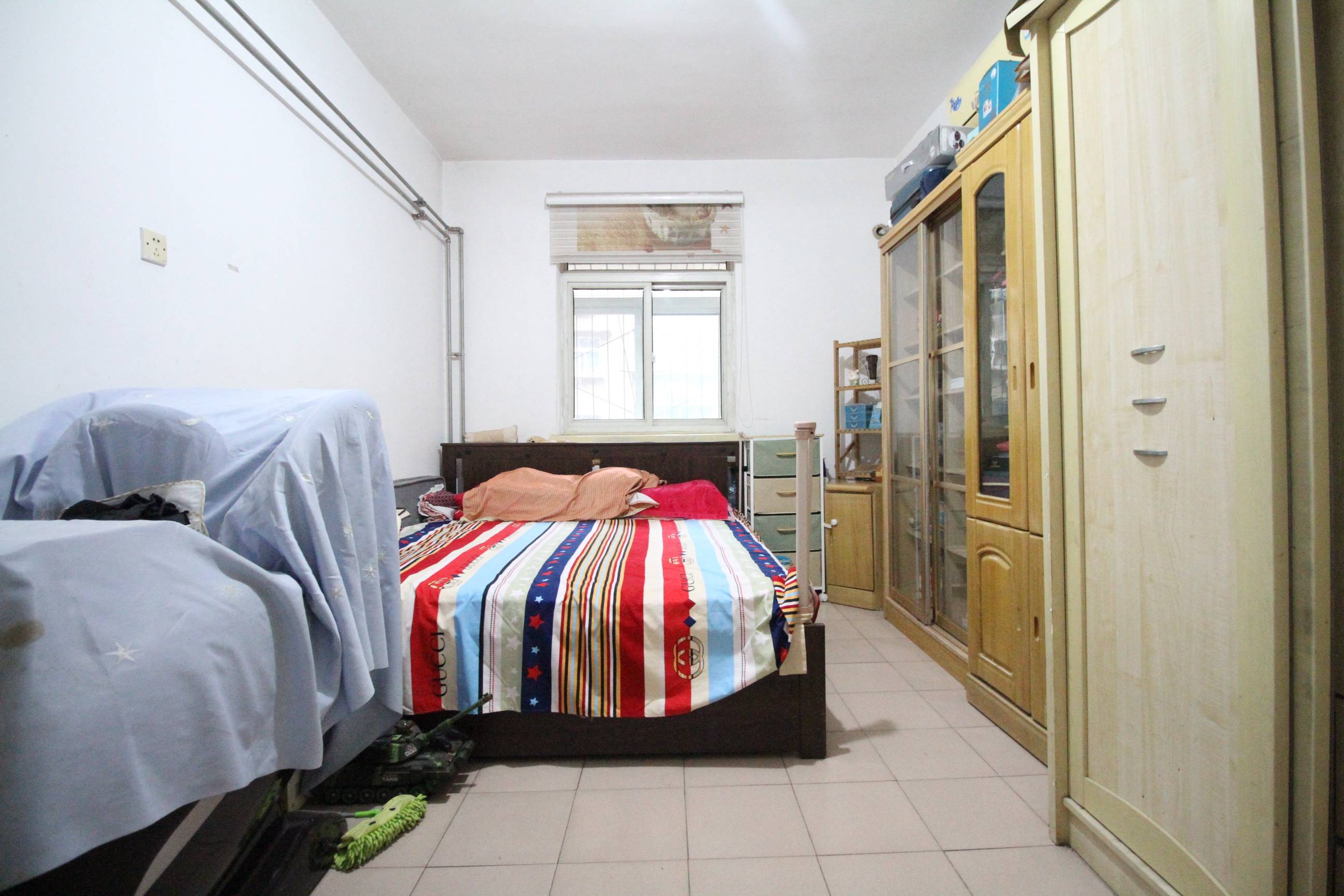 万盛街单位宿舍