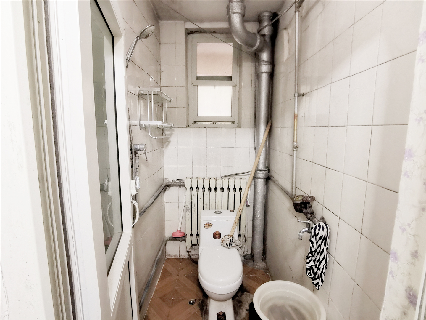 六里山南路2-1号