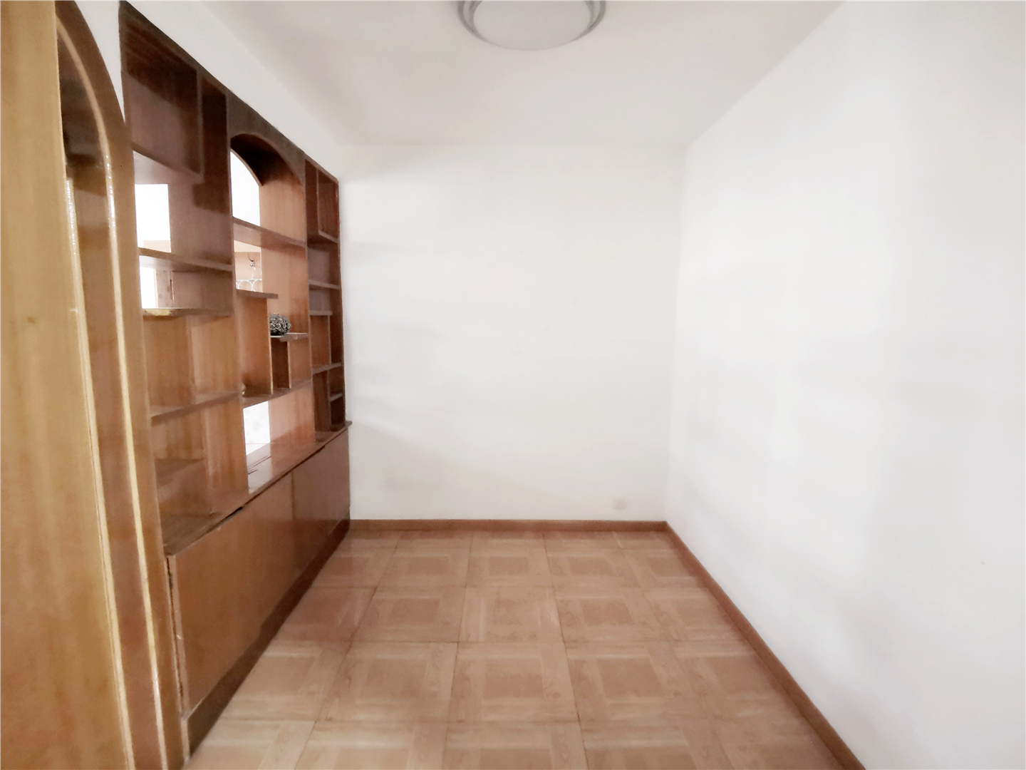 六里山南路2-1号