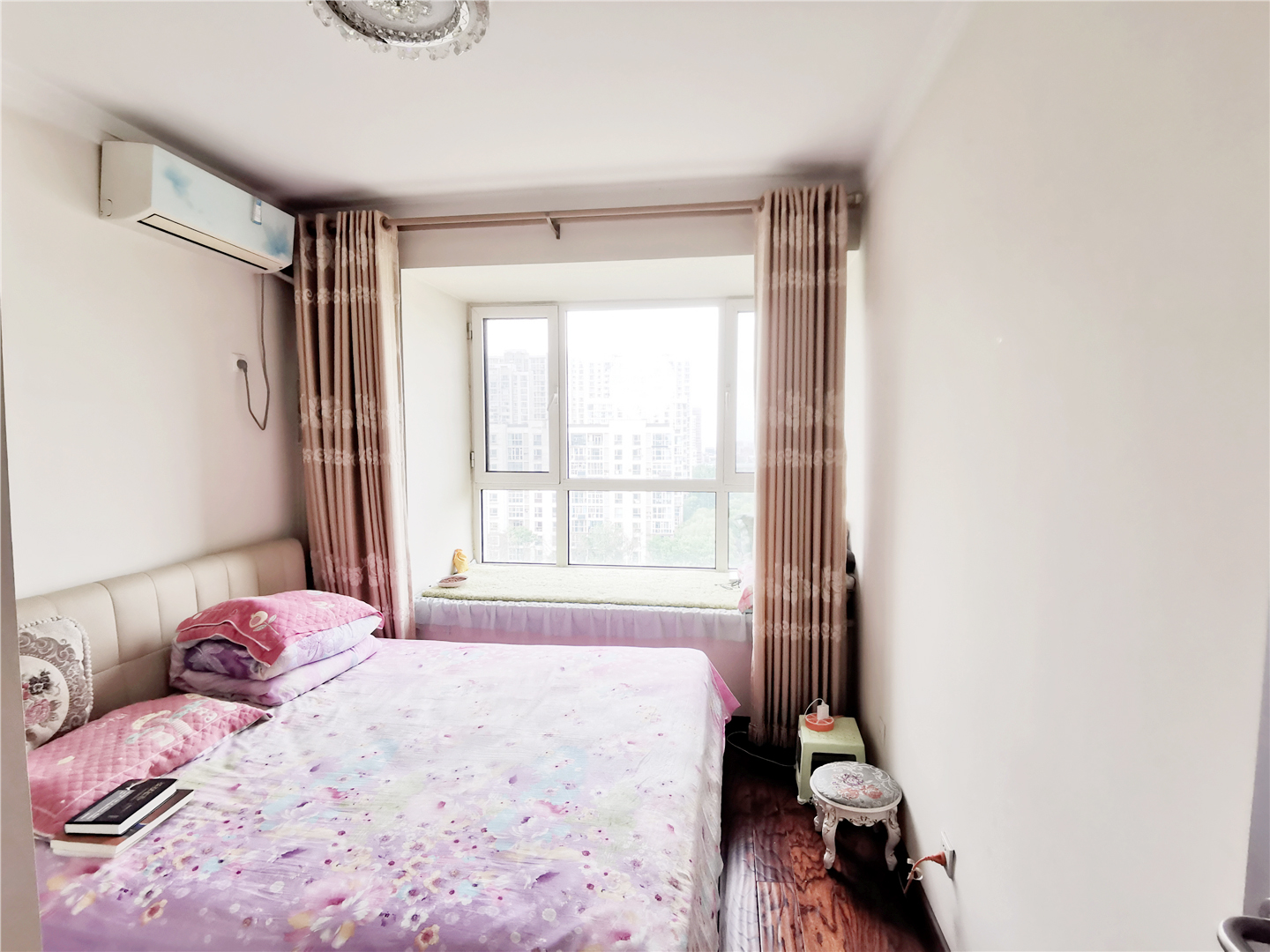 鲁能领秀城中央公园（十七、十八区）