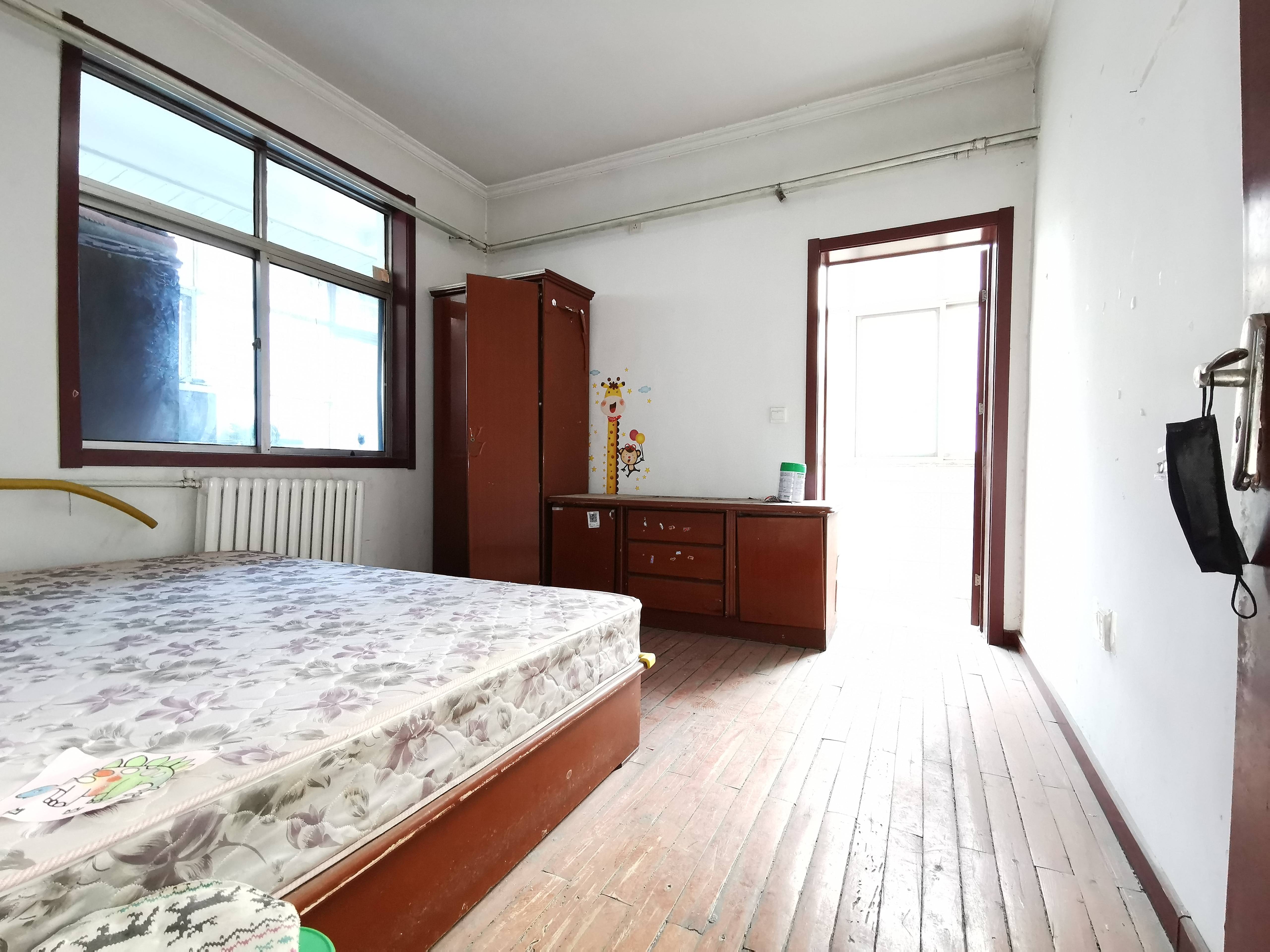 山大北路单位宿舍