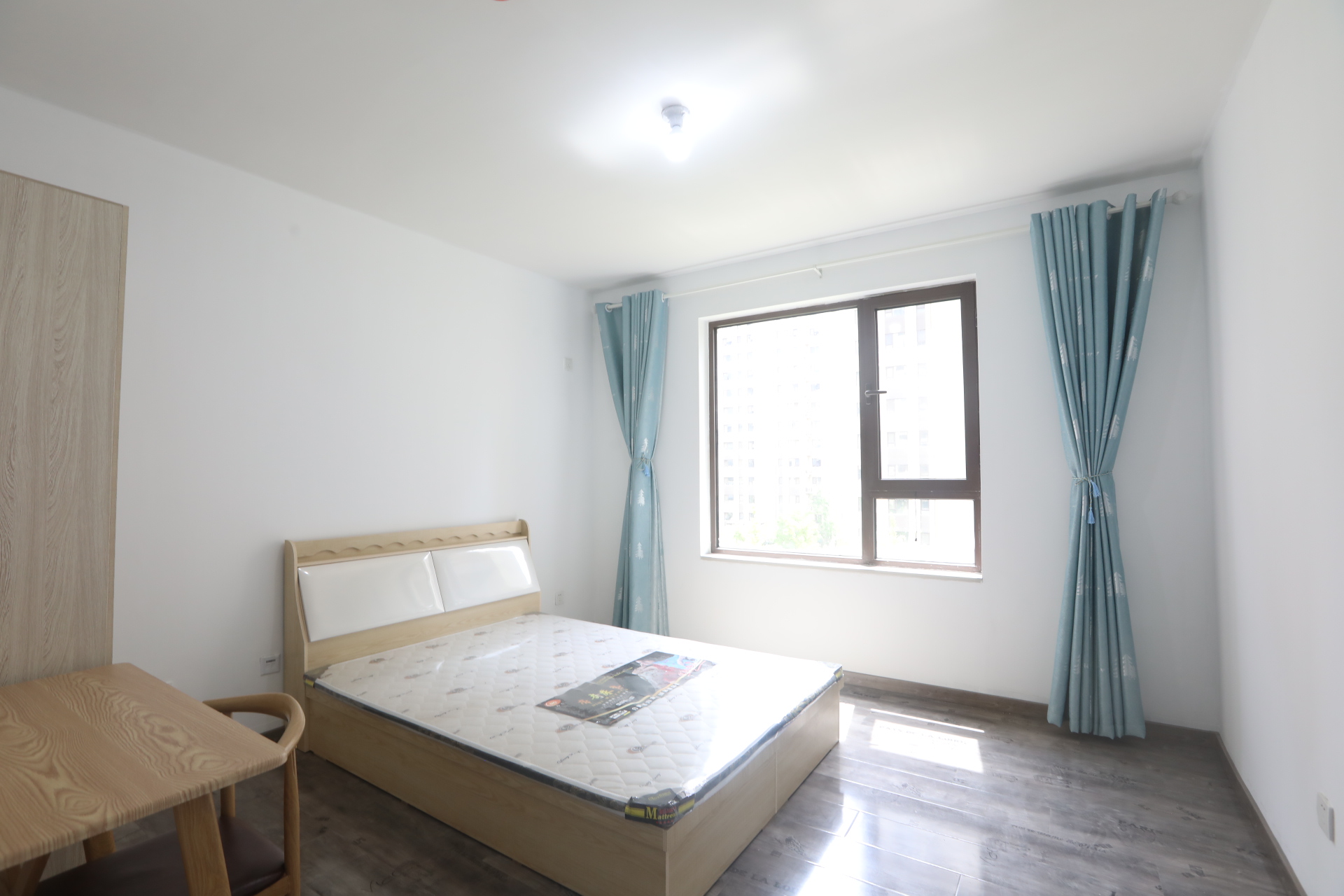 旭辉银盛泰金域蓝山