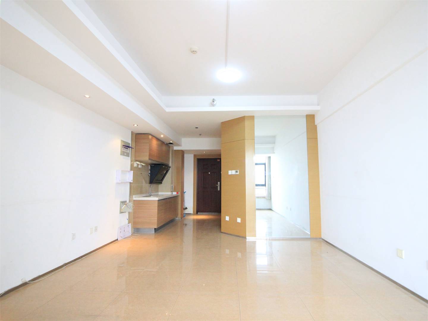 南益名泉春晓公寓