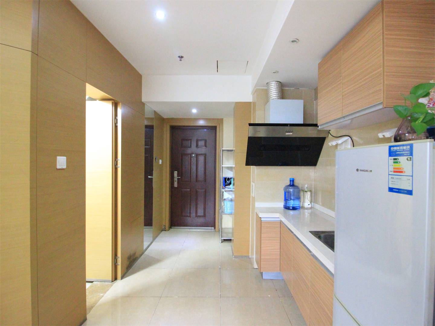 南益名泉春晓公寓