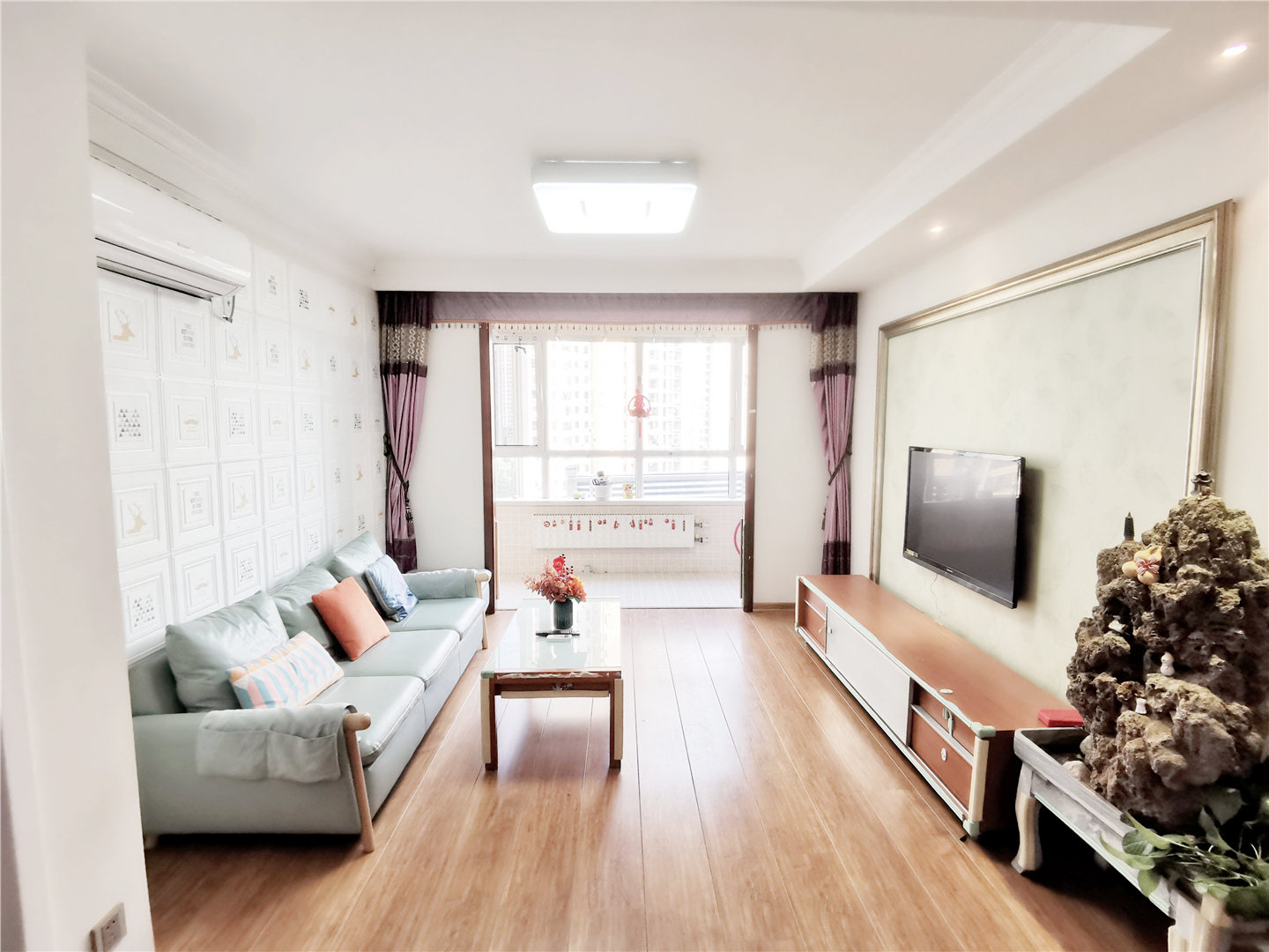  鲁能领秀城中央公园（十七、十八区） 南北