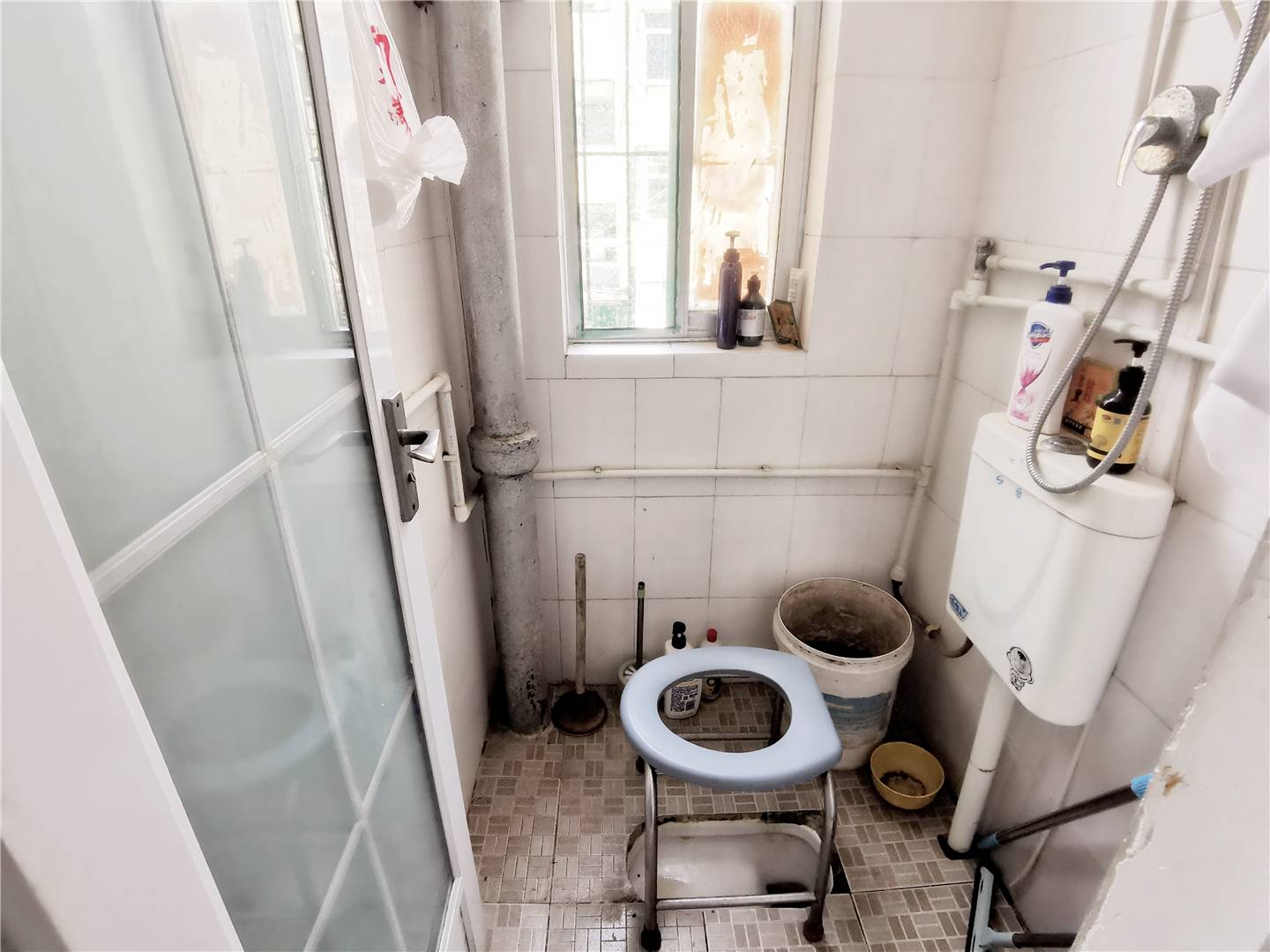 六里山南路宿舍