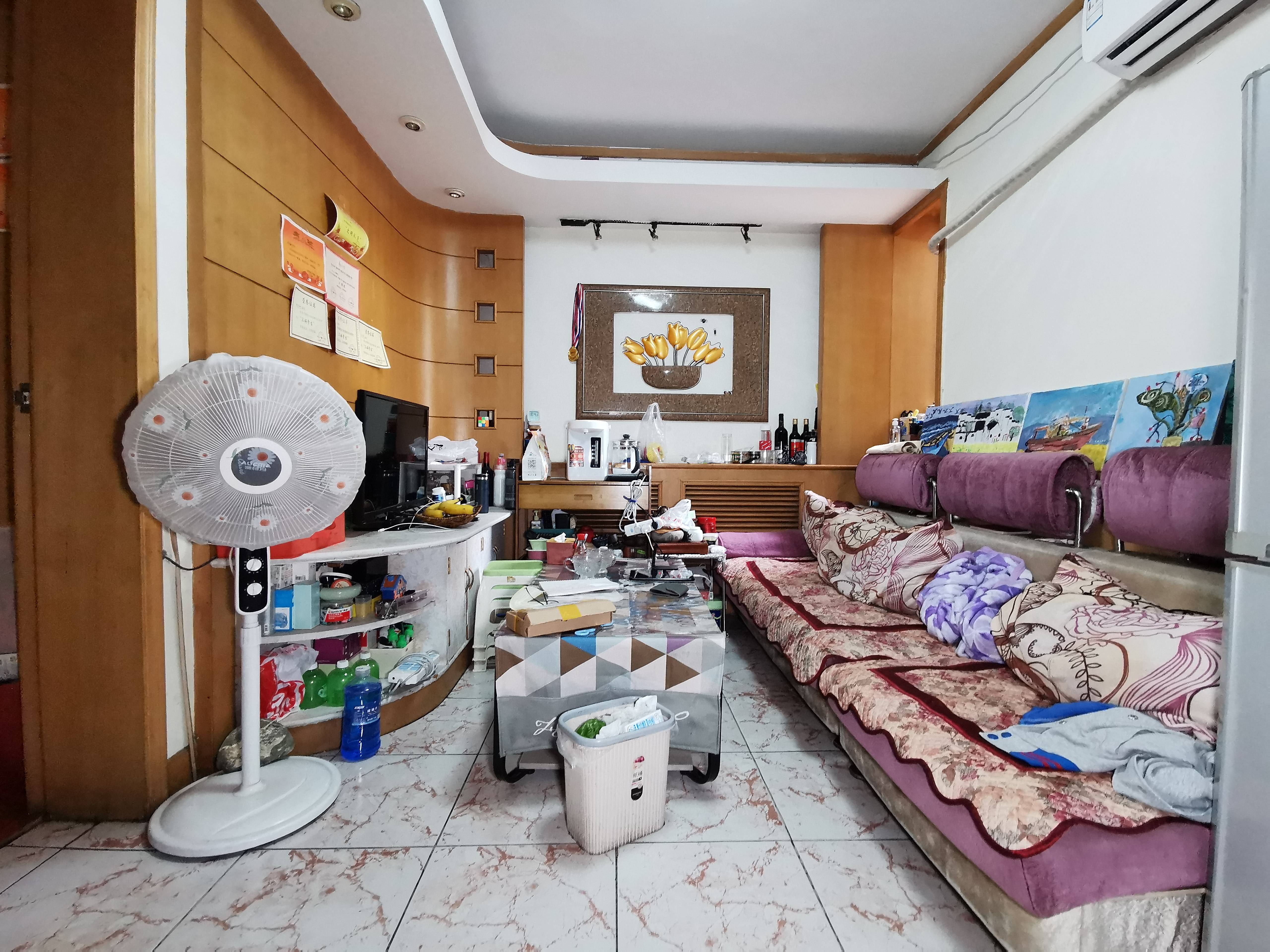  燕山小区西区  南北