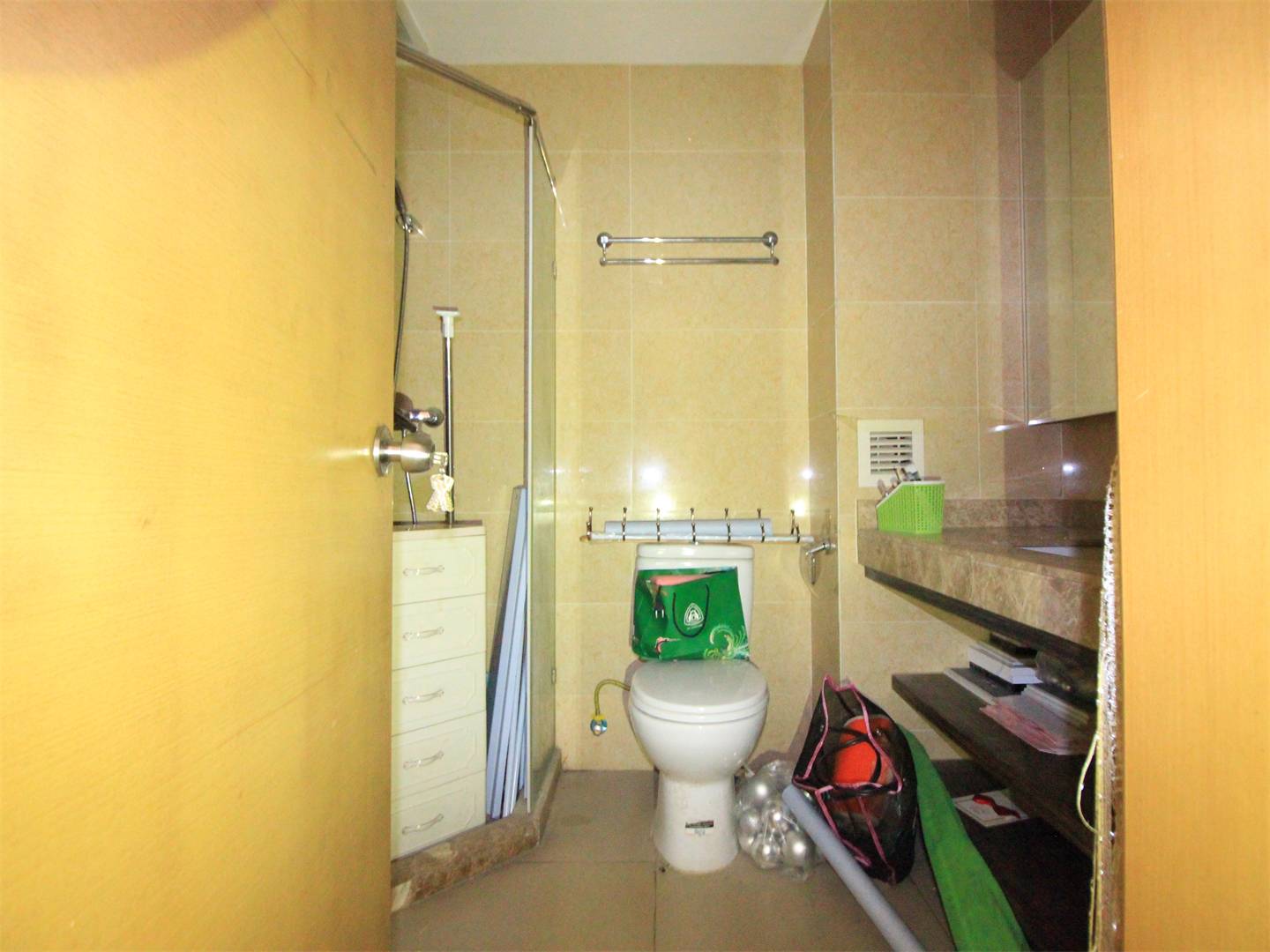 南益名泉春晓公寓