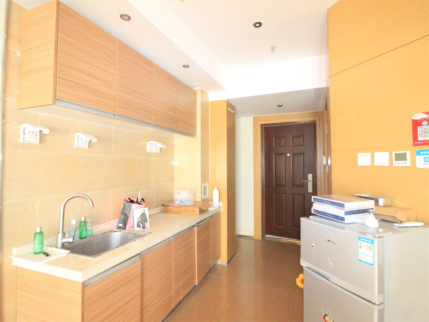 南益名泉春晓公寓