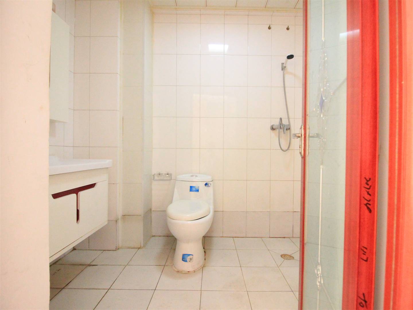 南益名泉春晓公寓