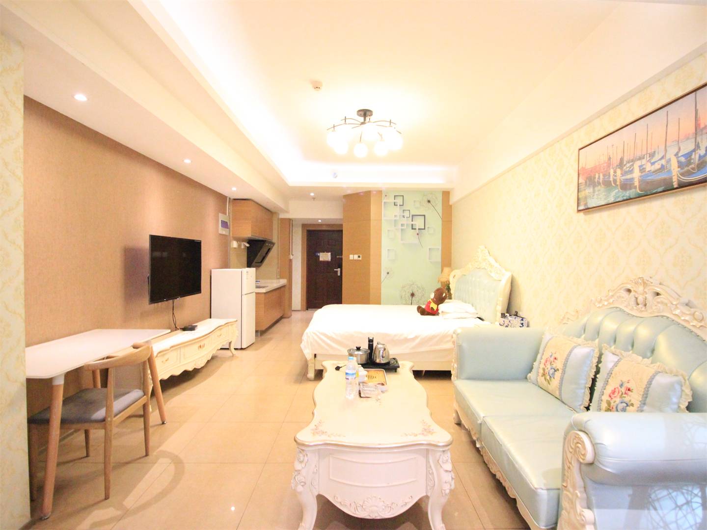 南益名泉春晓公寓