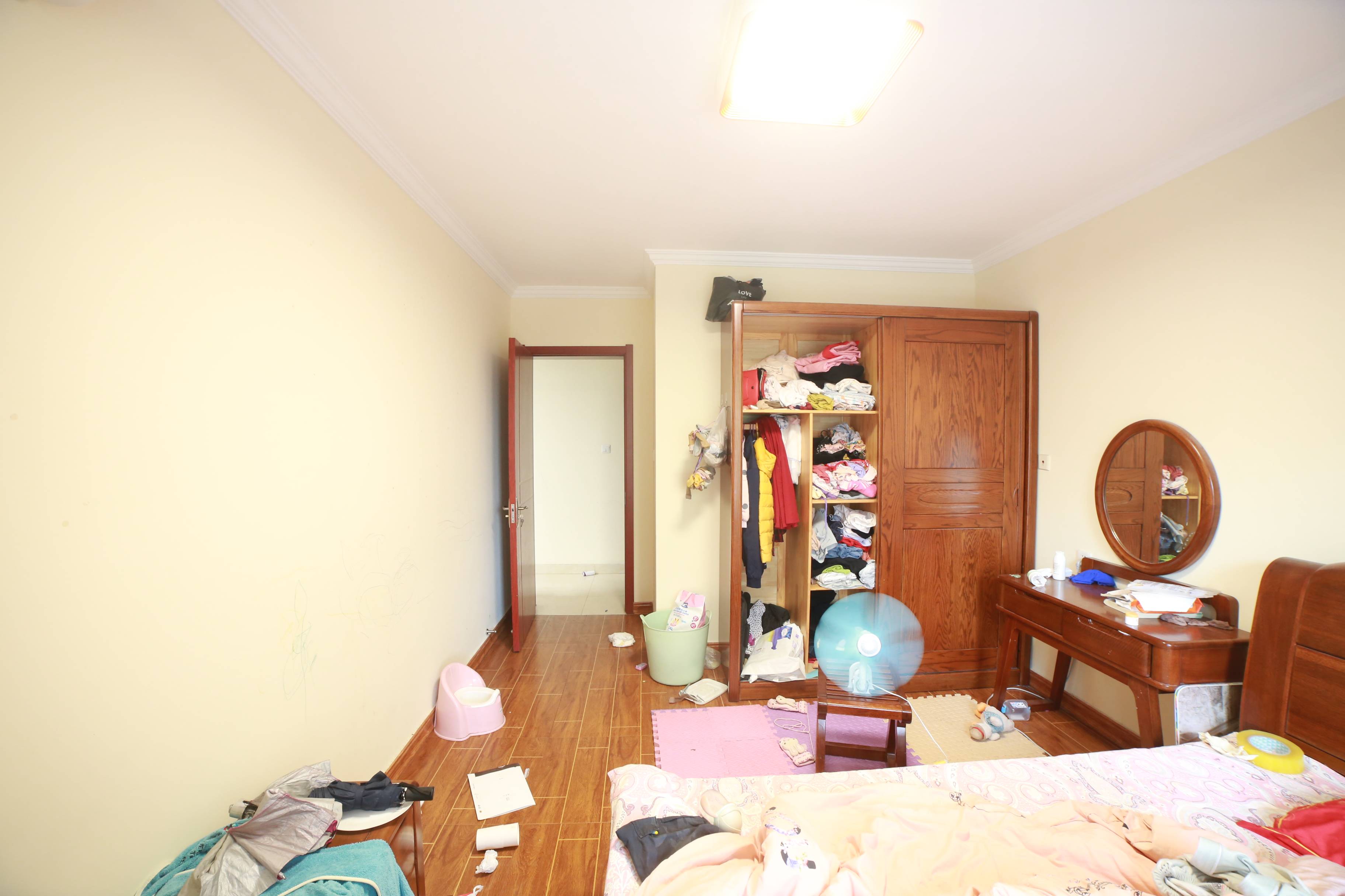 绿地新里香榭丽公馆