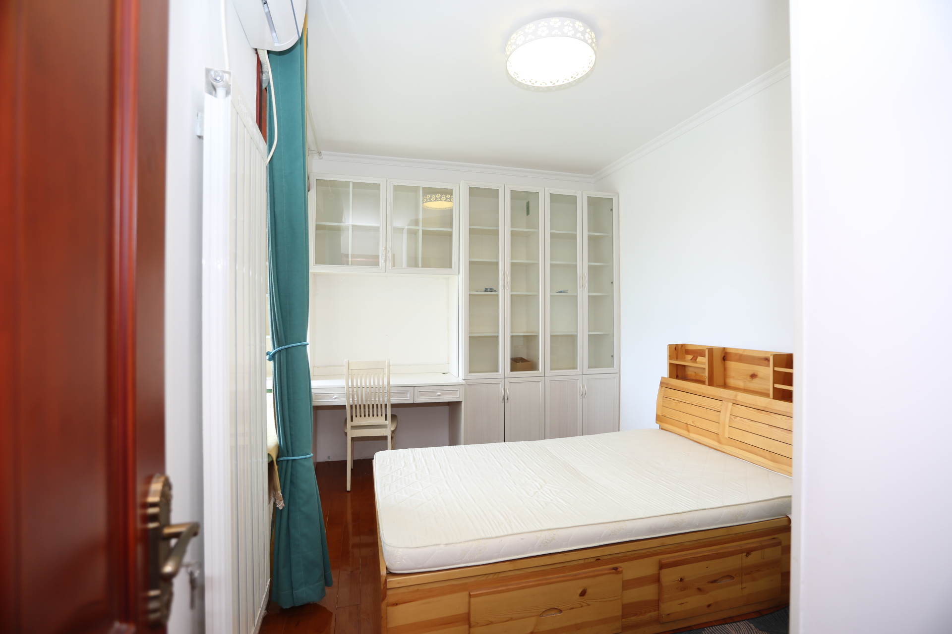 绿地新里香榭丽公馆