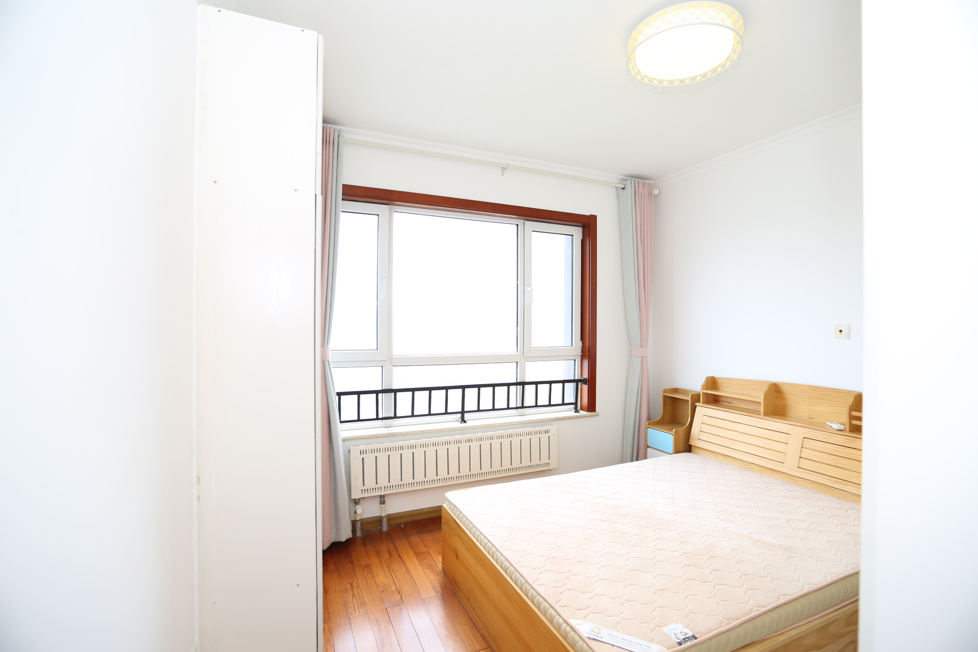 绿地新里香榭丽公馆