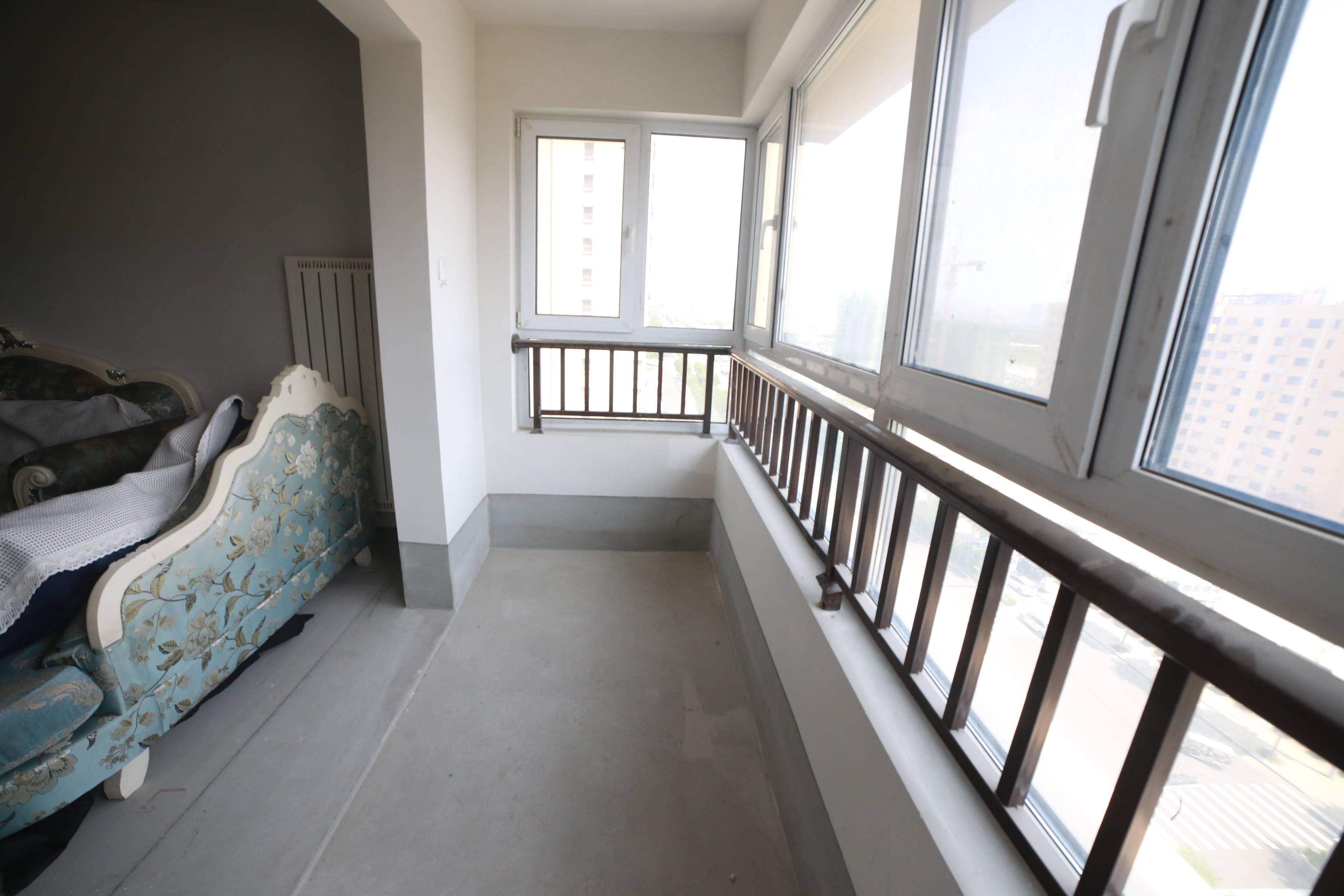 绿地新里香榭丽公馆