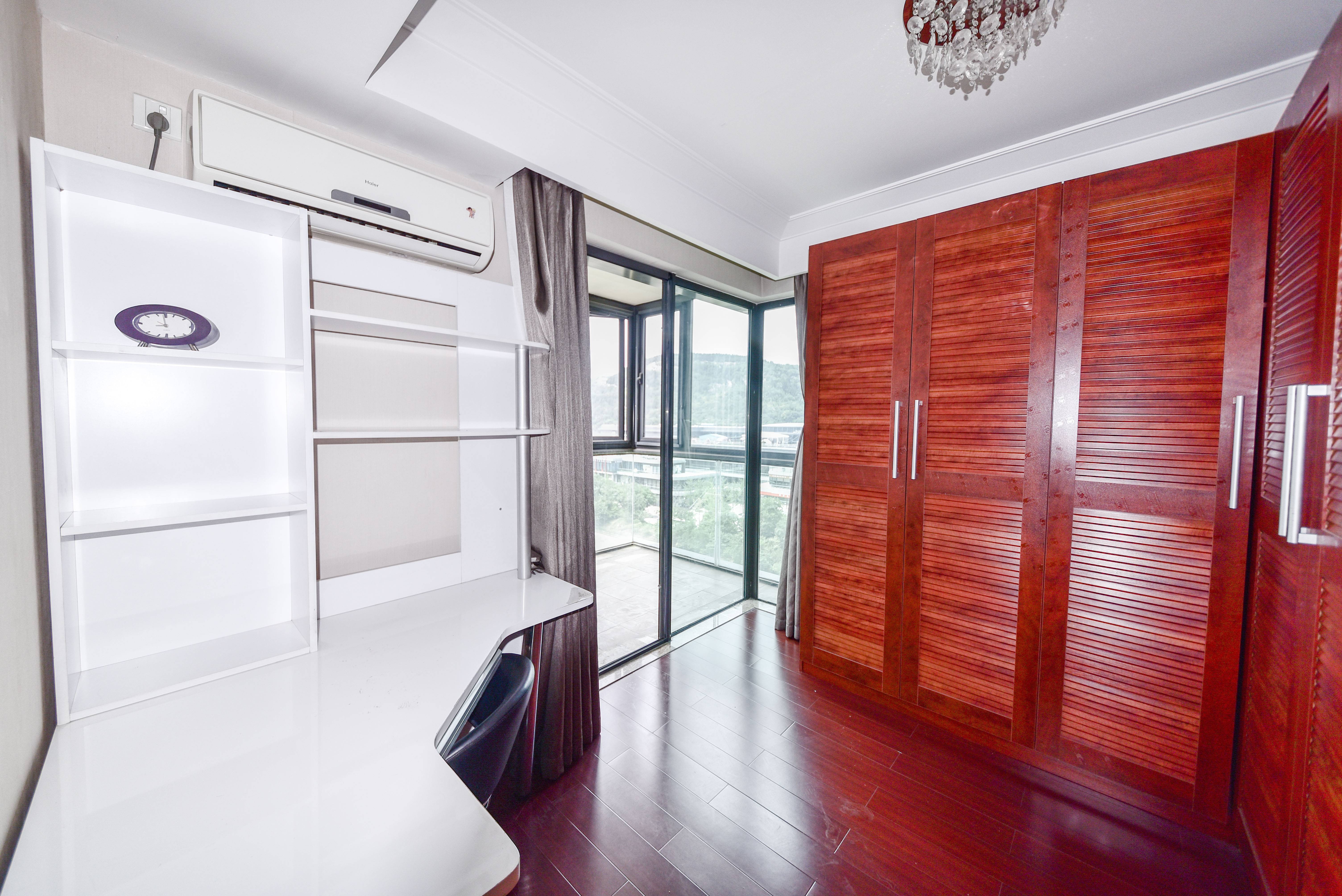 海尔绿城全运村百合园