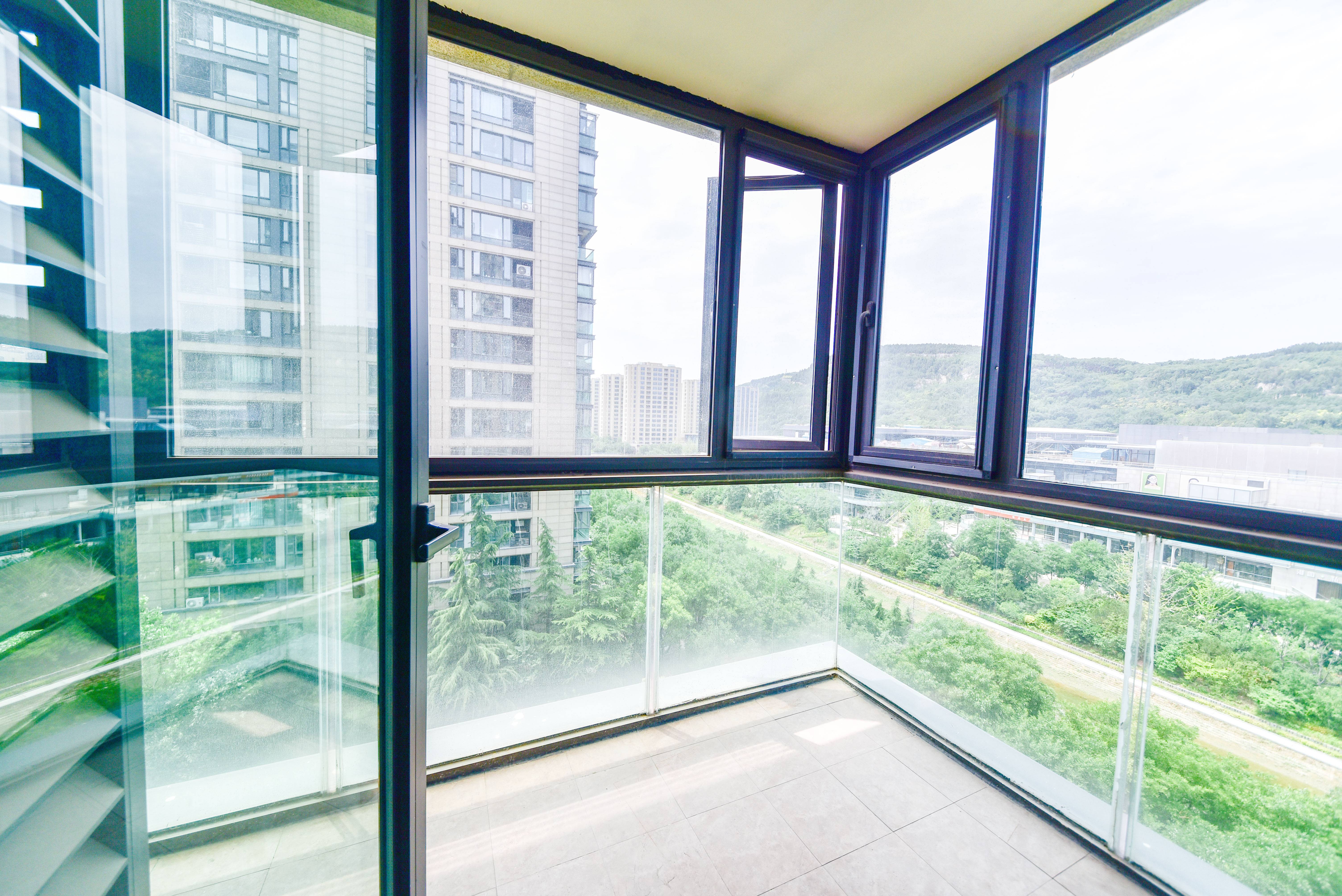 海尔绿城全运村百合园