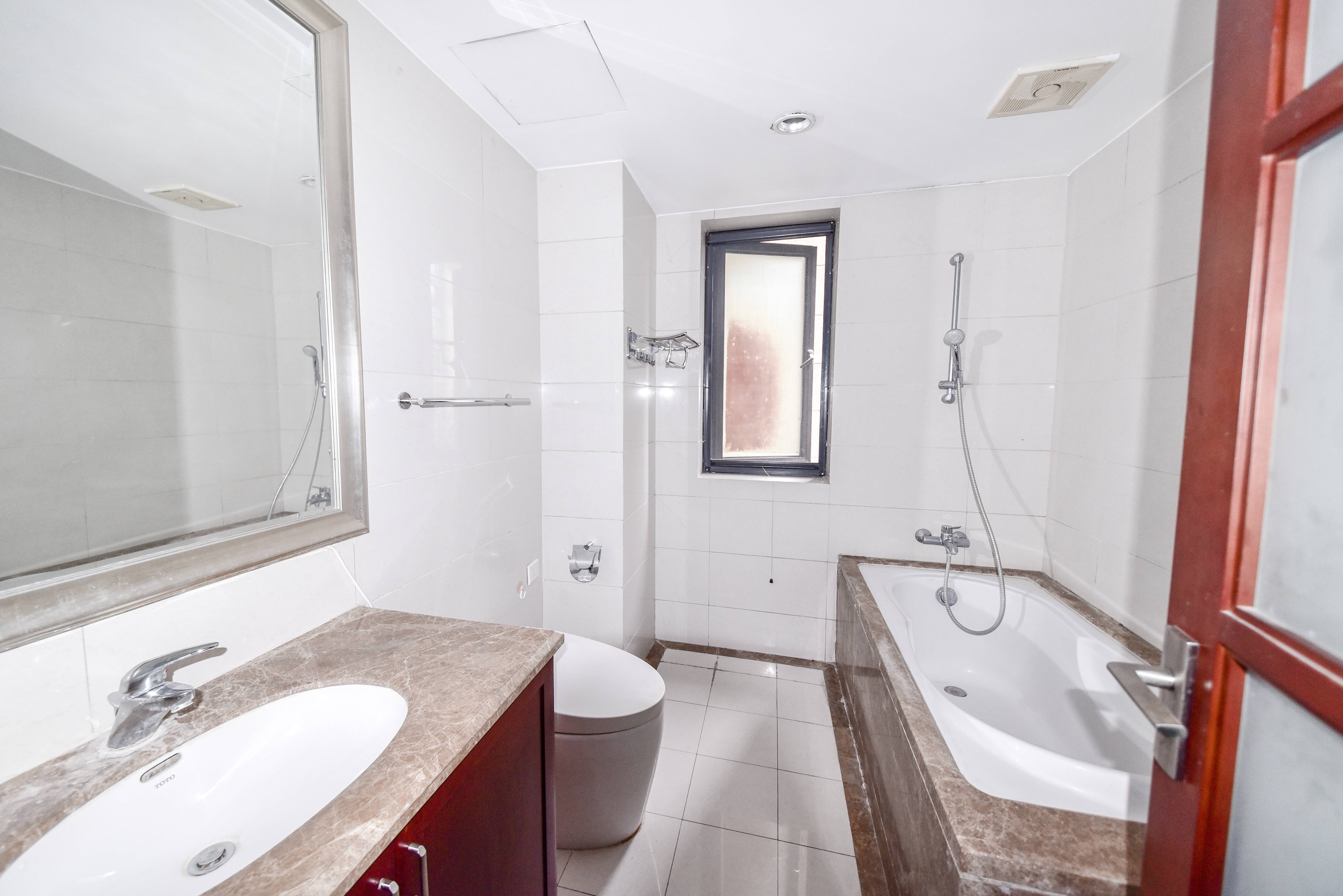 海尔绿城全运村百合园