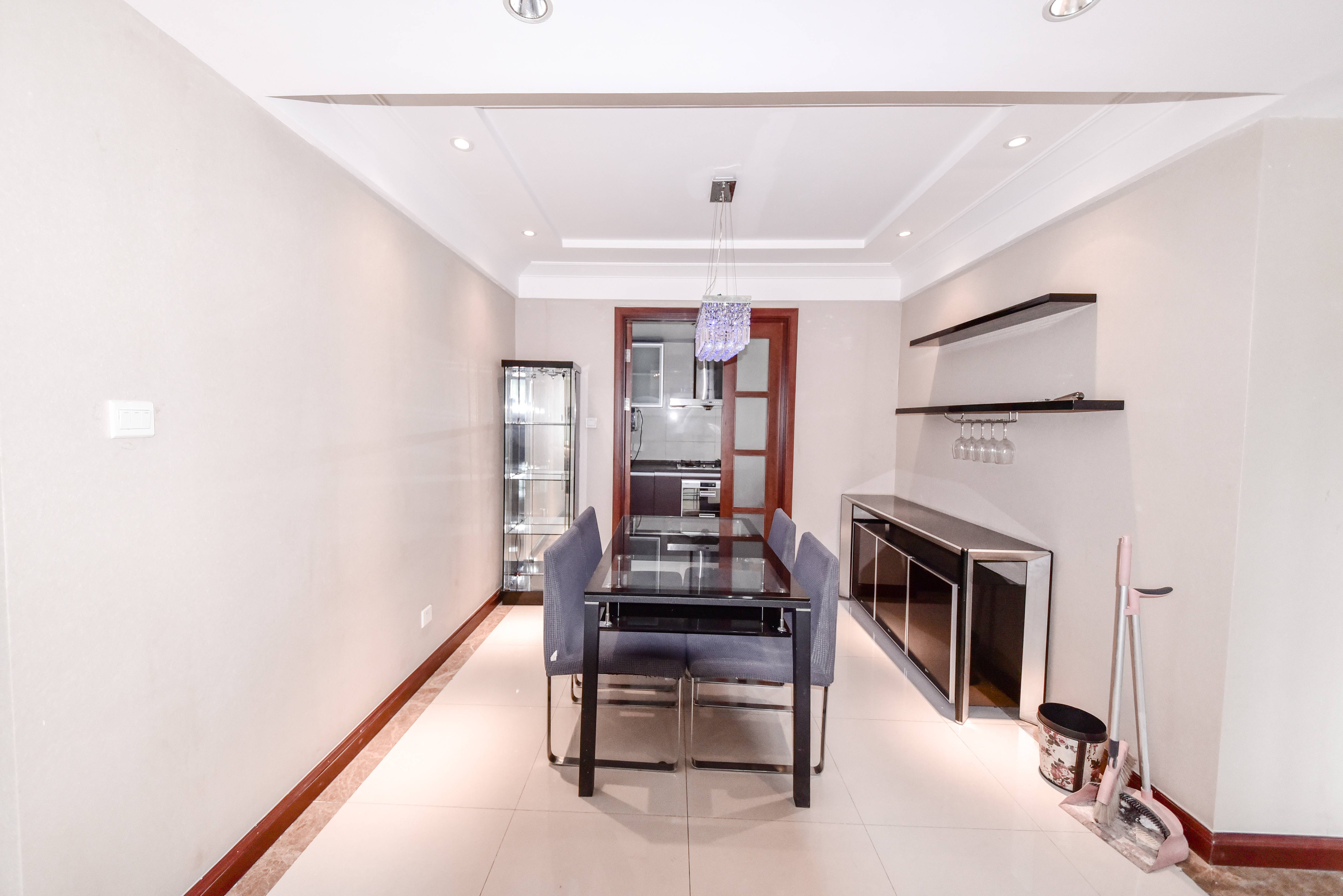 海尔绿城全运村百合园