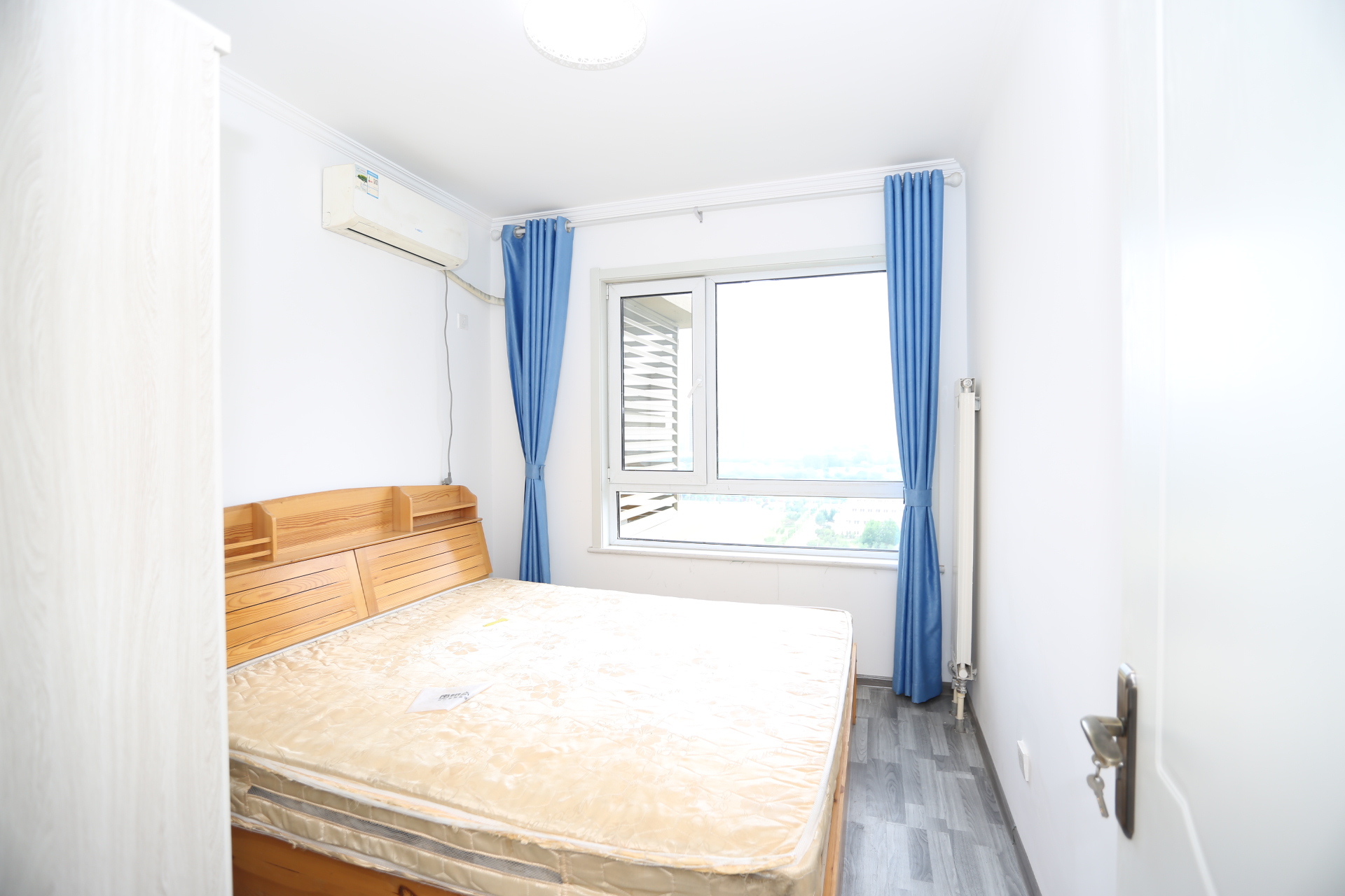 绿地新里香榭丽公馆