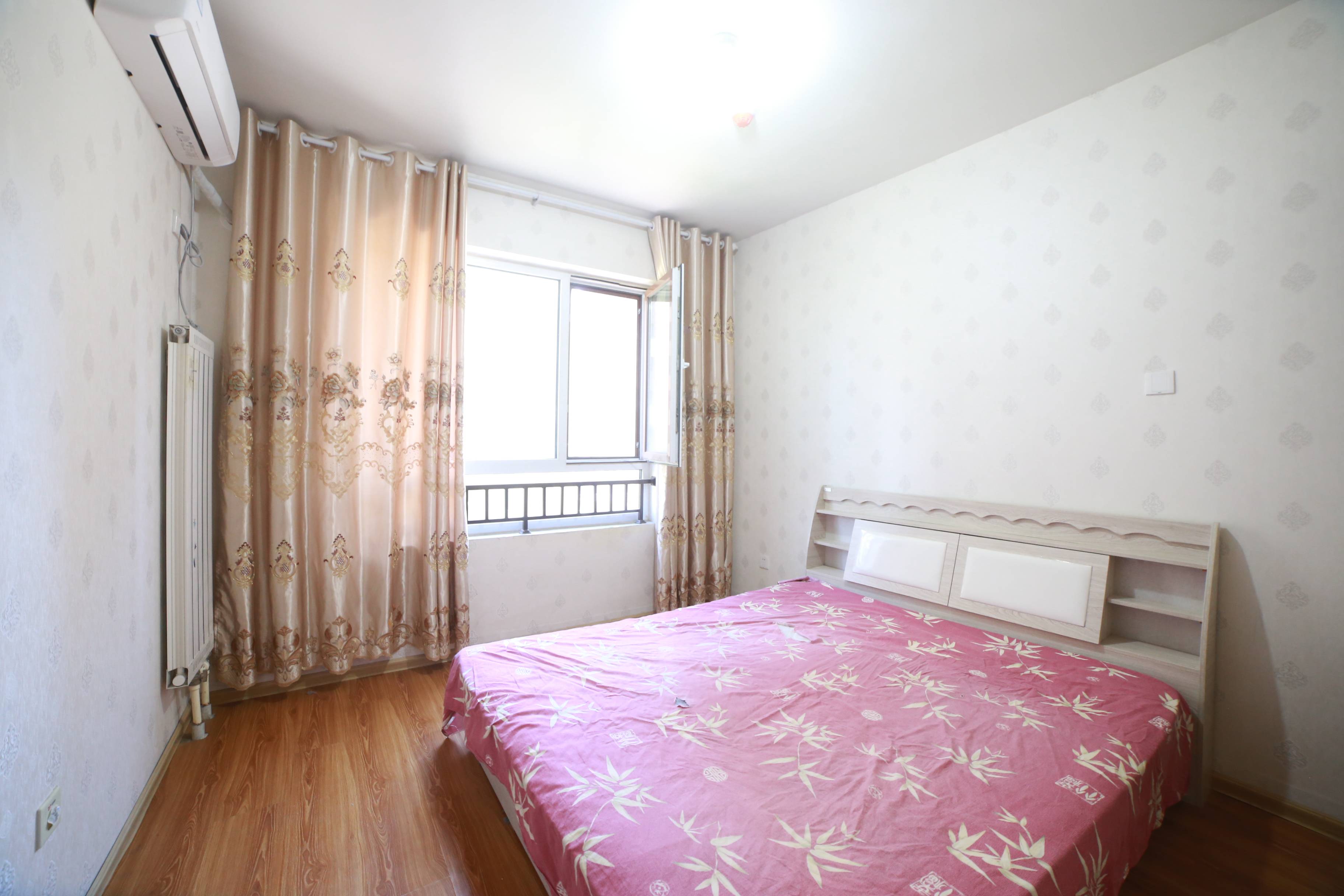 绿地新里香榭丽公馆