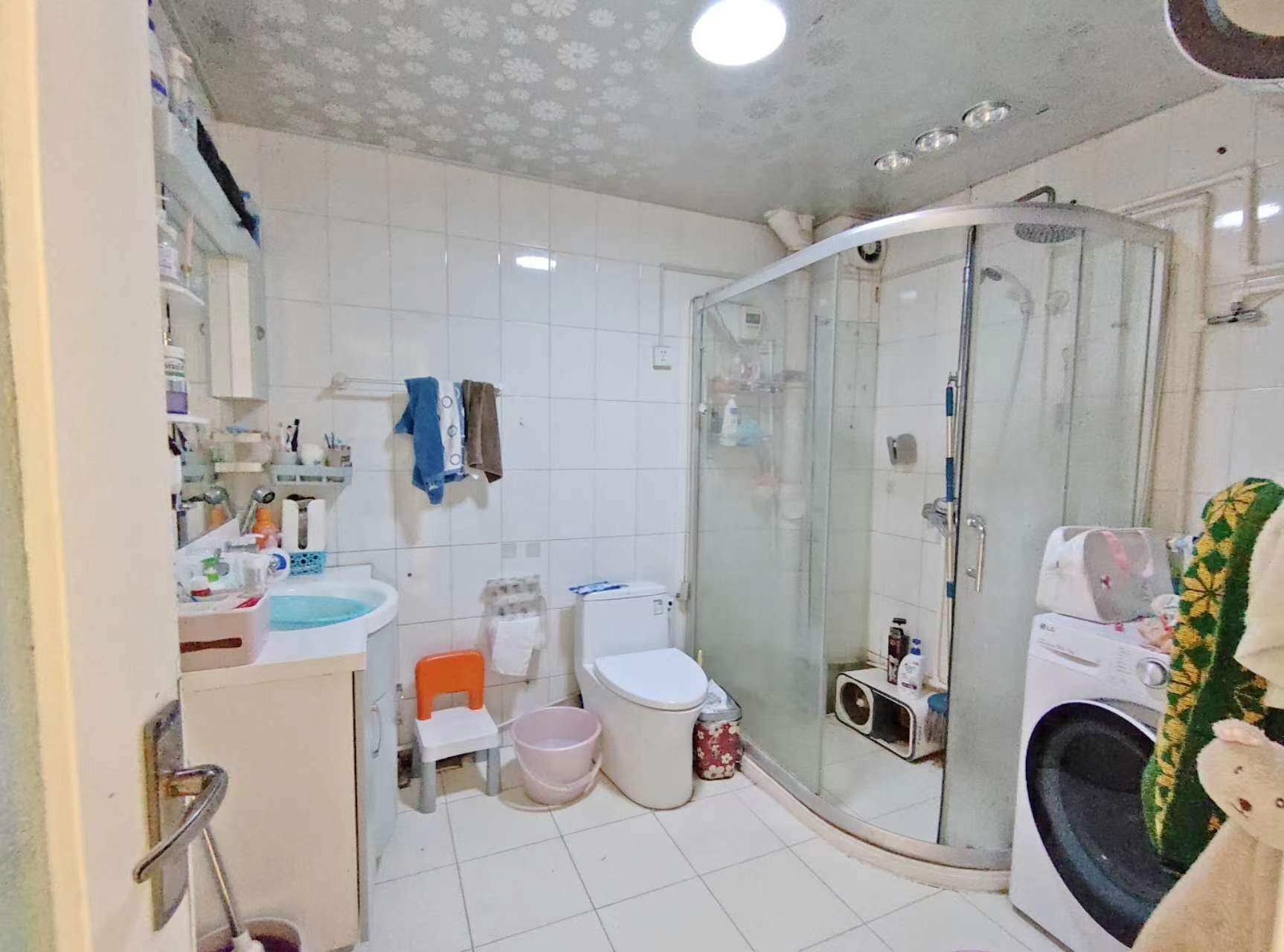 丁字山路佳宝宿舍