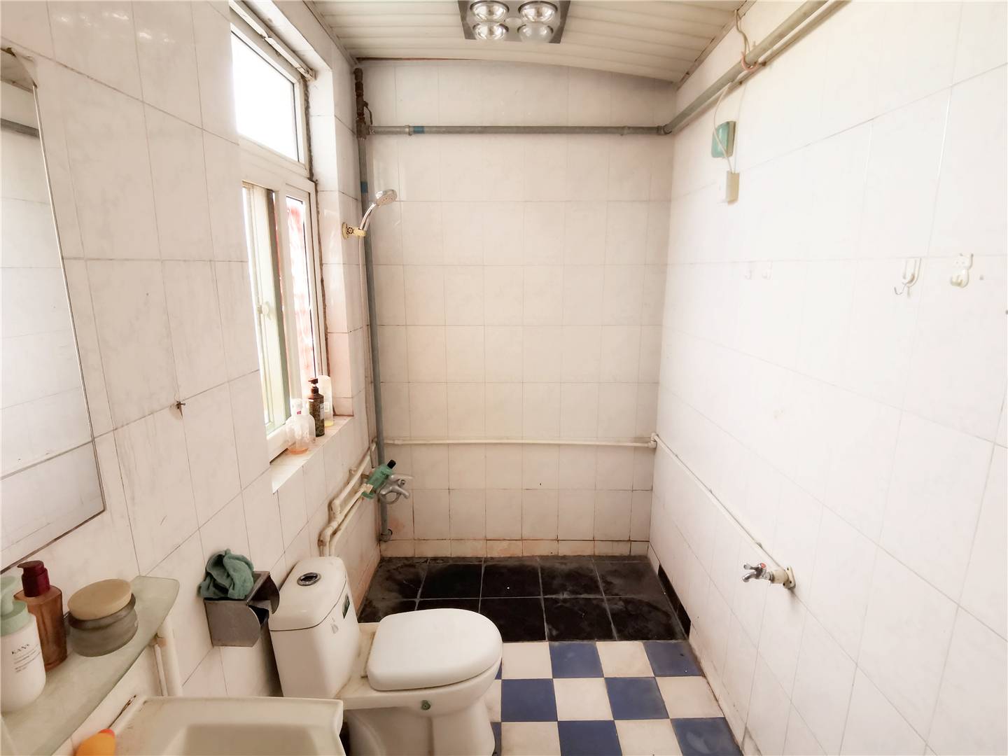 七里山南村一区