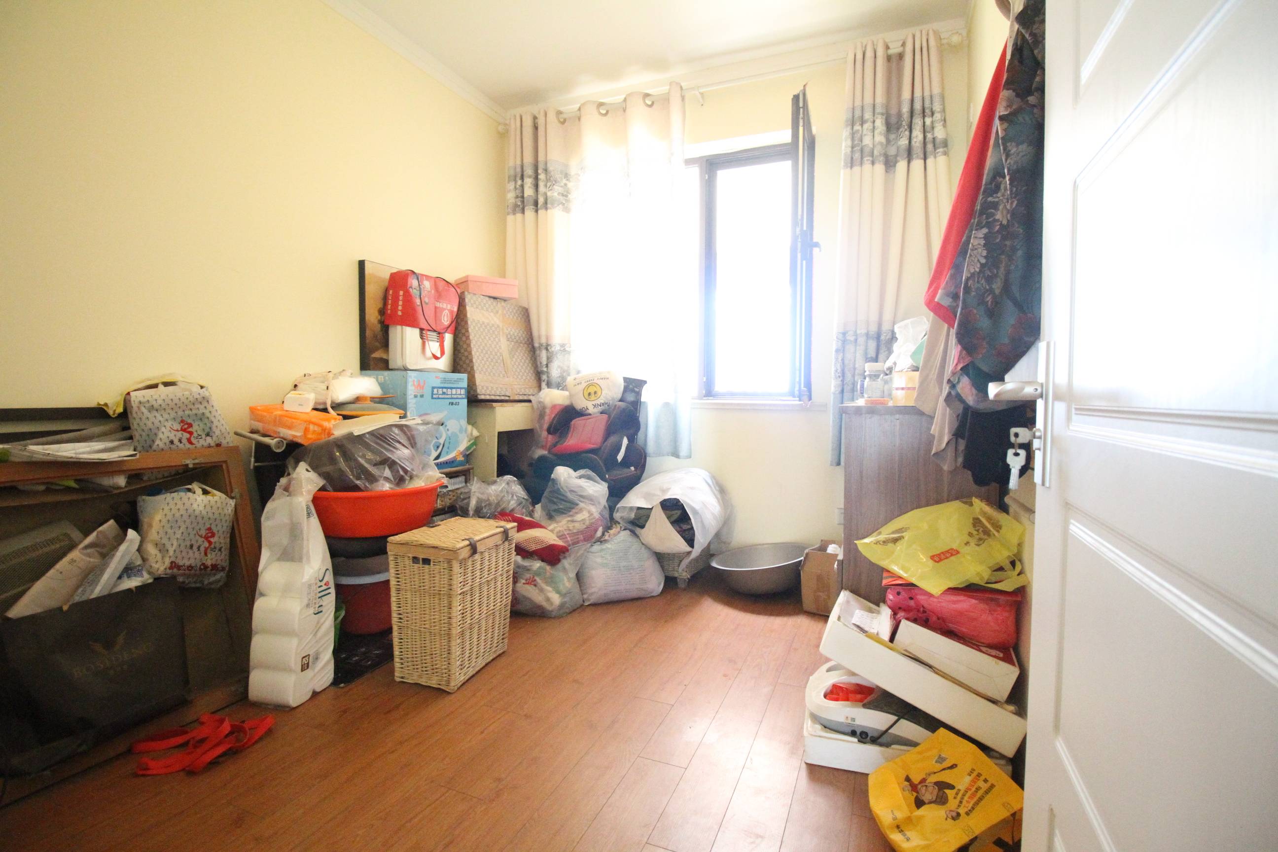 海尔云世界滟澜公馆花园