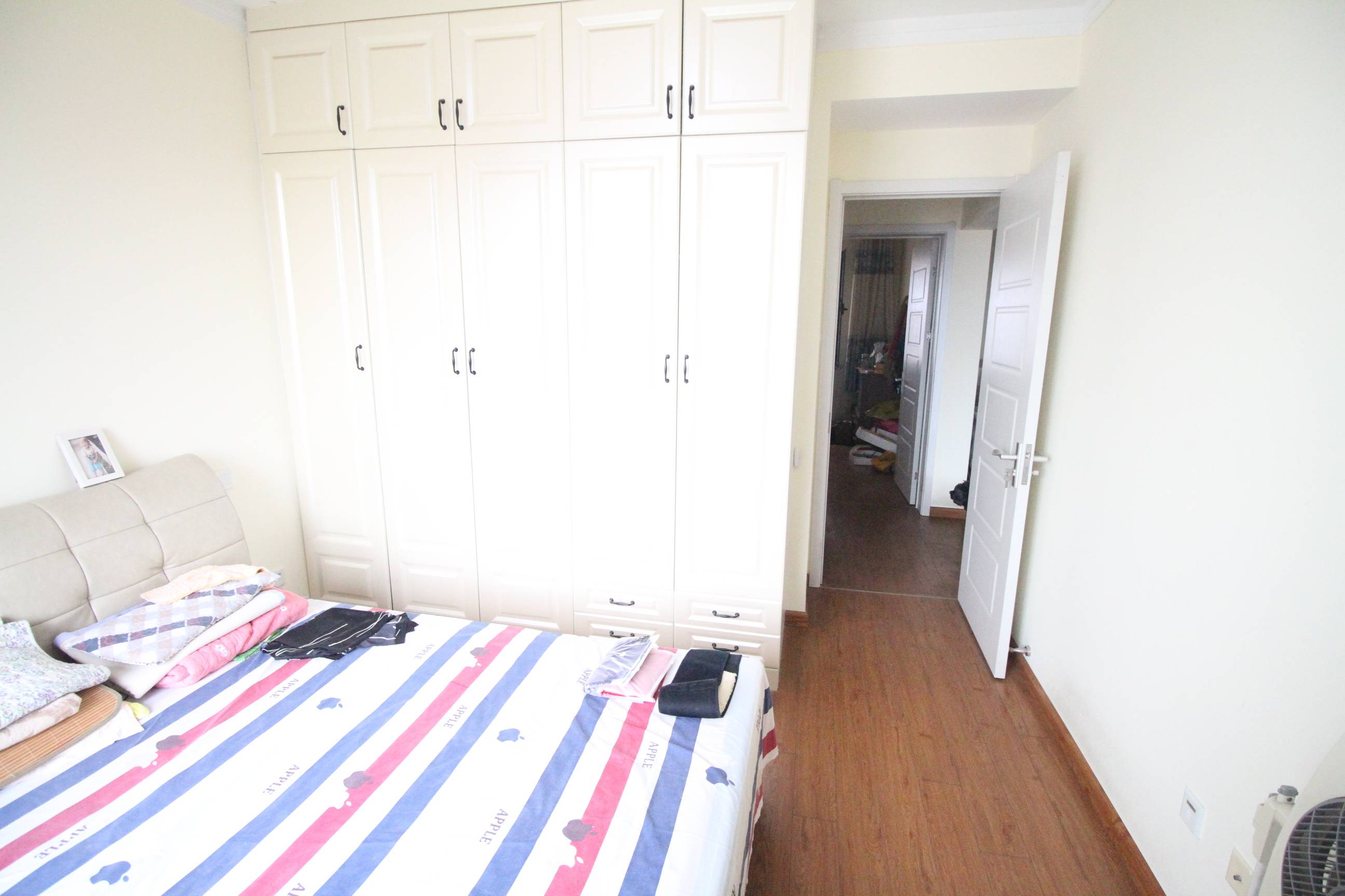 海尔云世界滟澜公馆花园