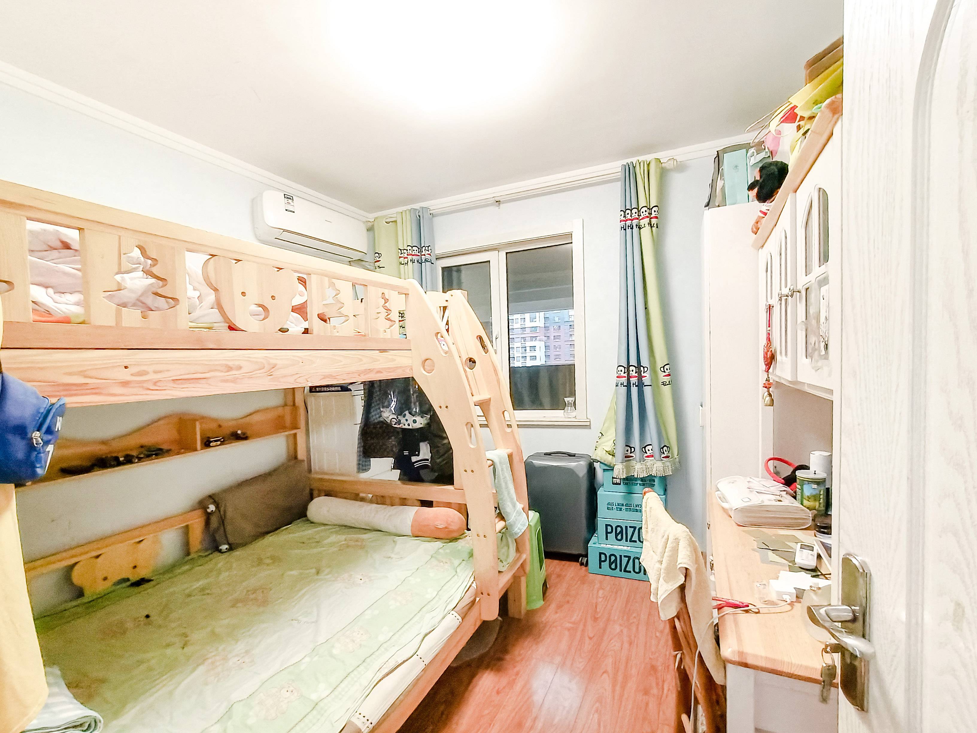 天鸿万象新天剑桥郡