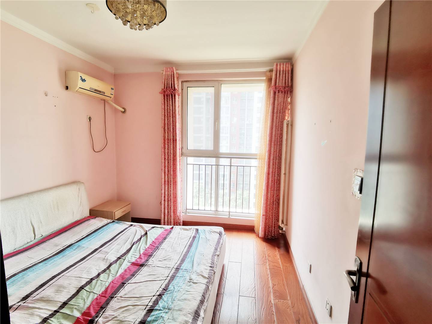 鲁能领秀城A区(十区)