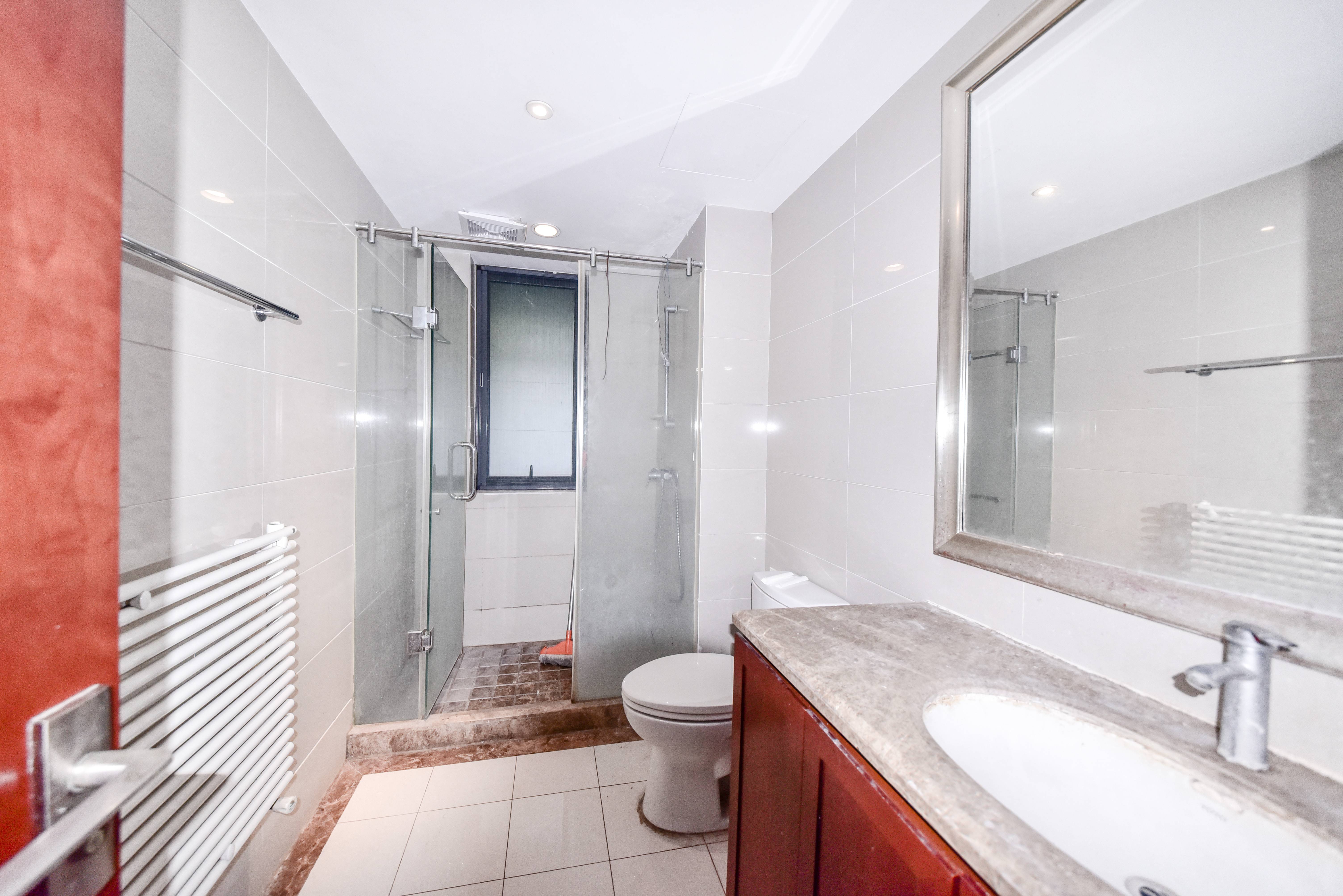 海尔绿城全运村百合园