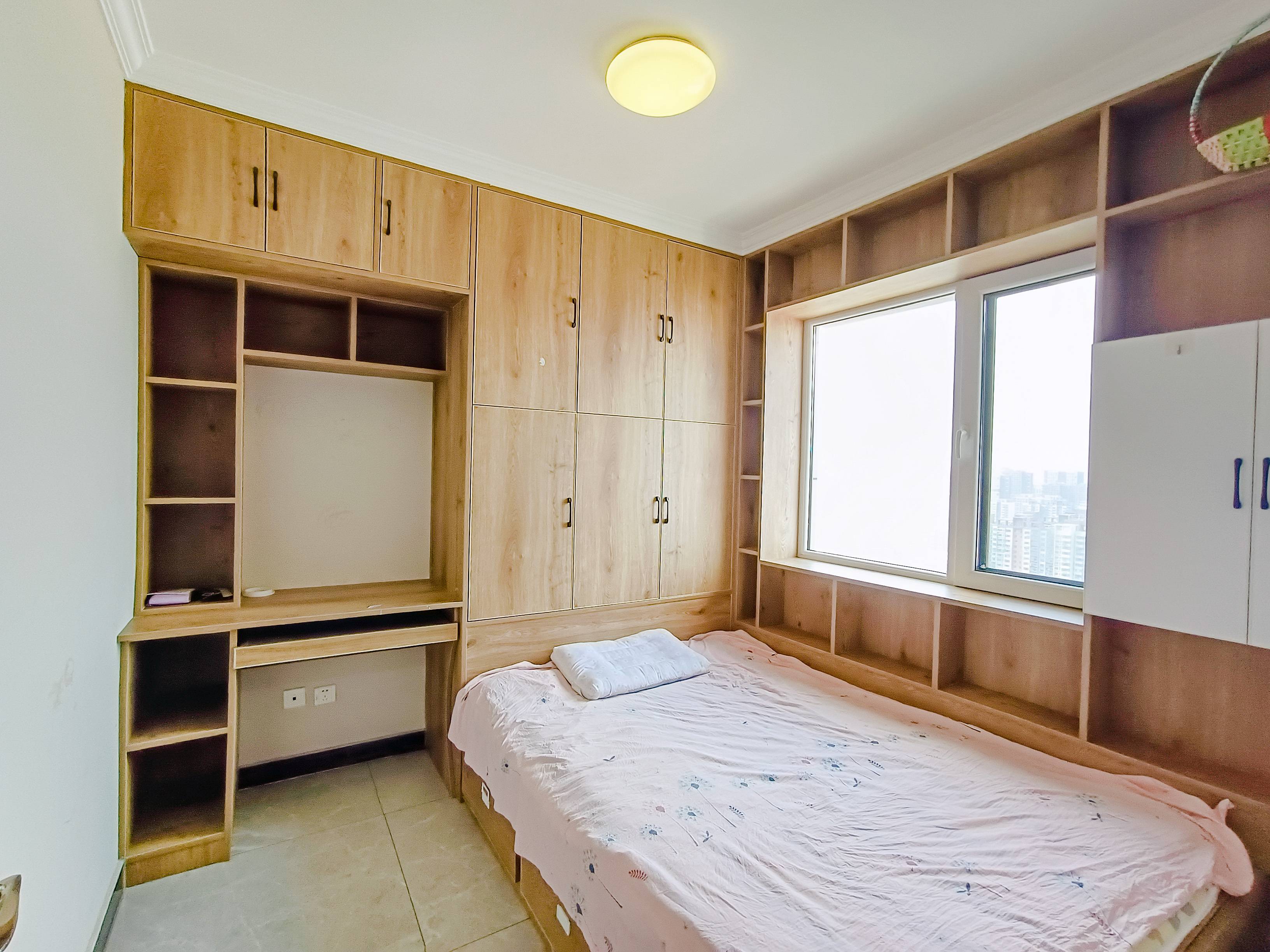 天鸿万象新天高尔夫花院