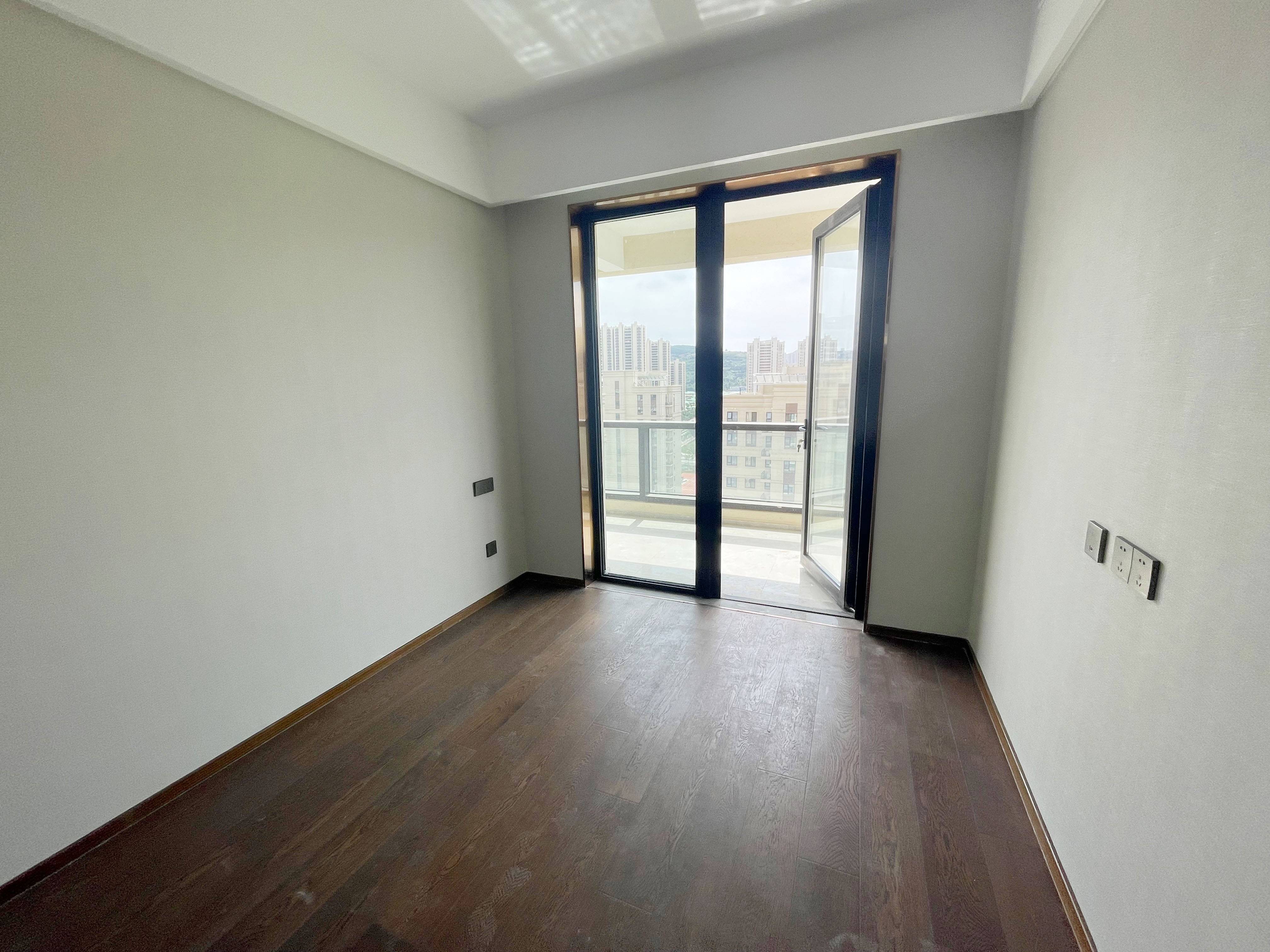 银丰玖玺城二期山和院