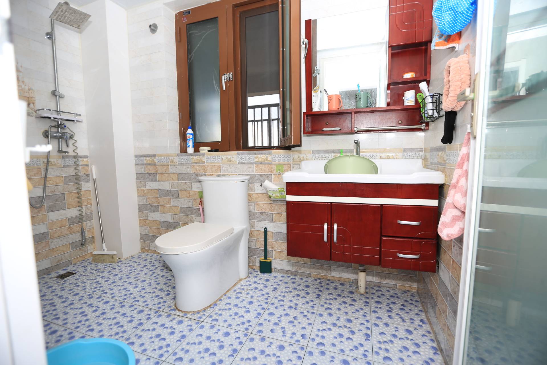 绿地新里香榭丽公馆