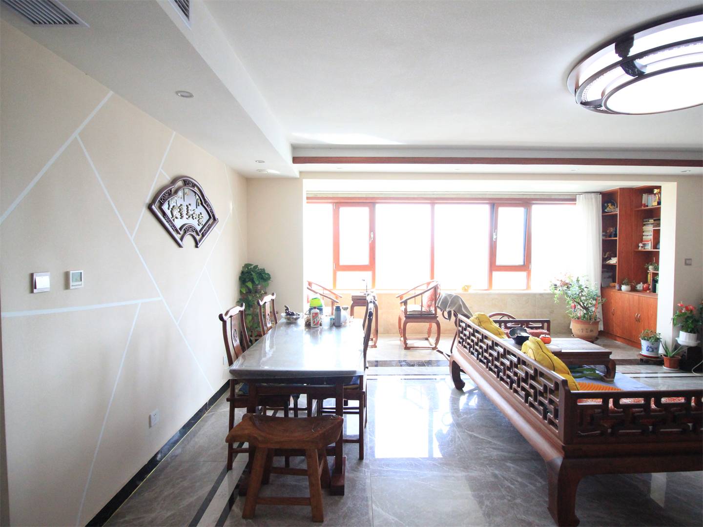 海尔云世界滟澜公馆花园