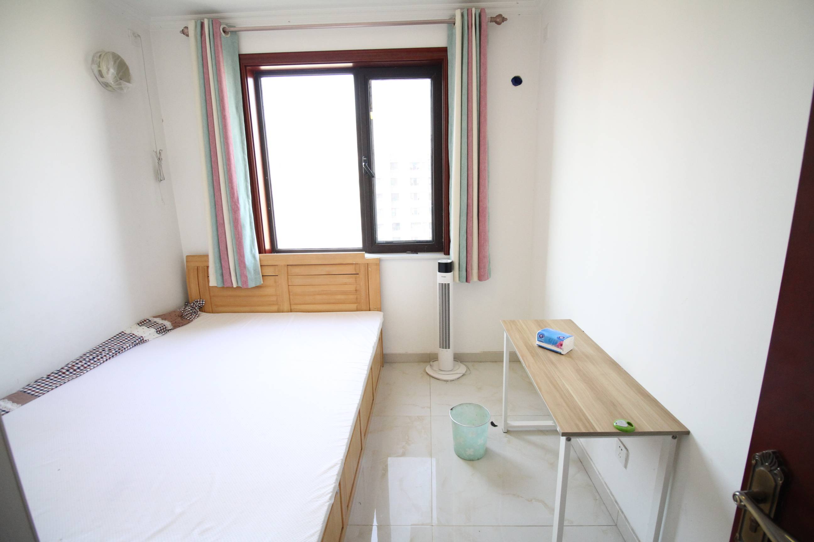 海尔云世界滟澜公馆花园